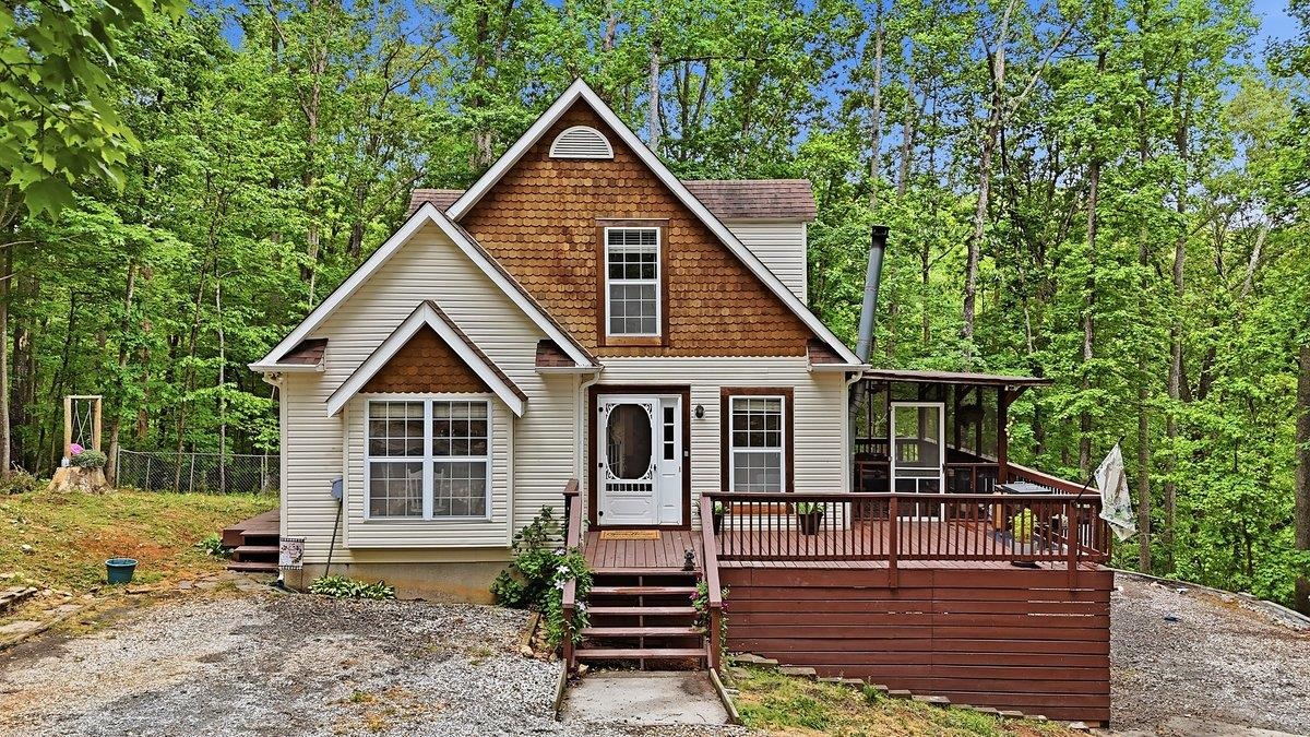 20 Forest Drive