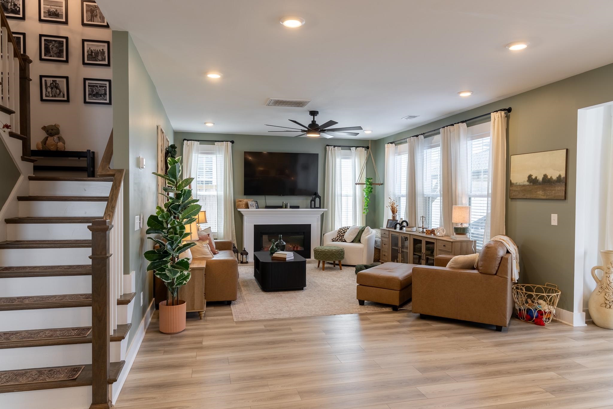 836 Redmill Lane