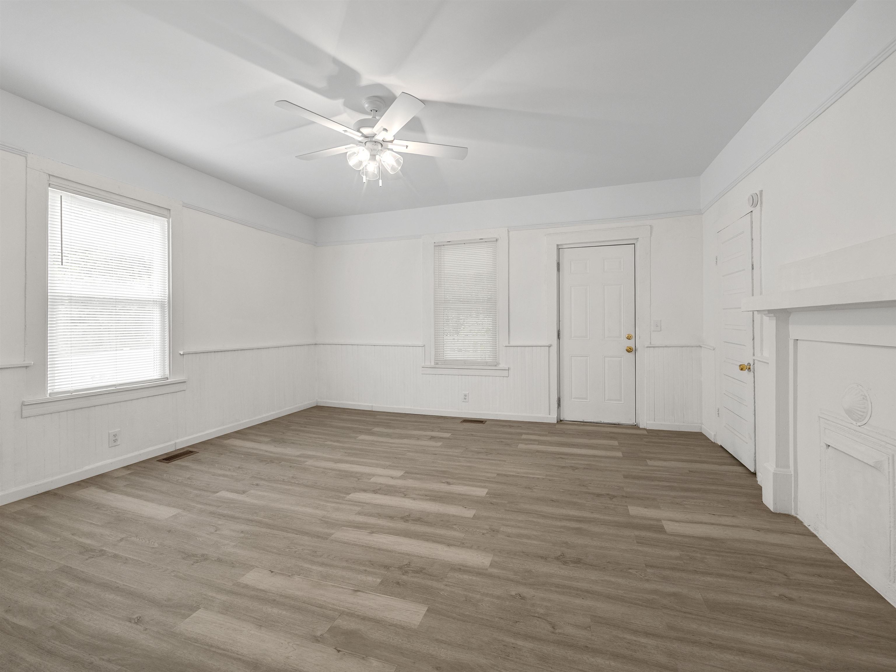 108 Wayside Dr
