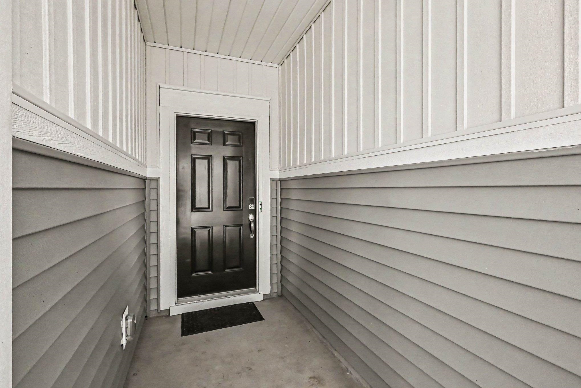 127 MAINSAIL Way