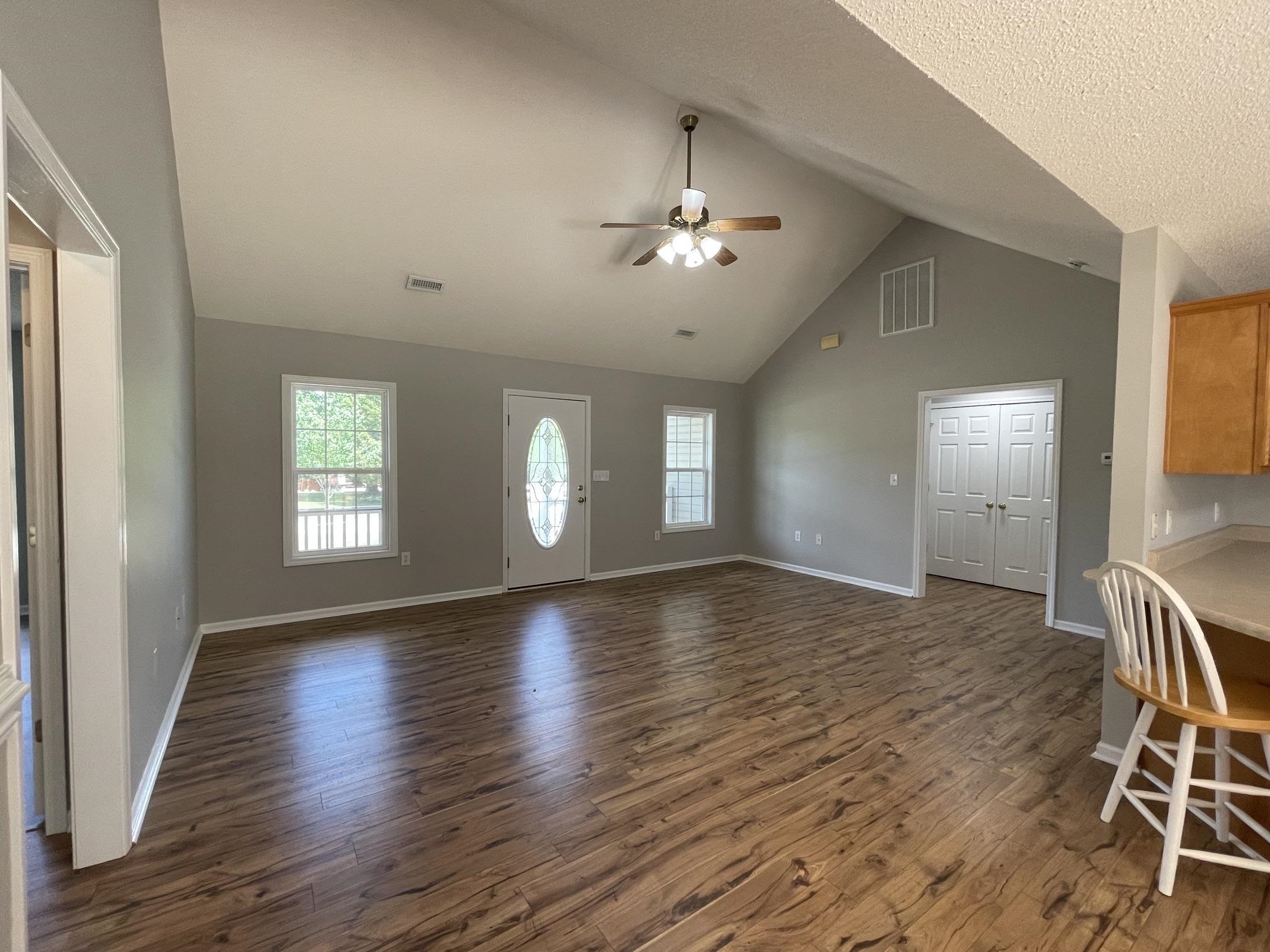 105 Falcon Lane