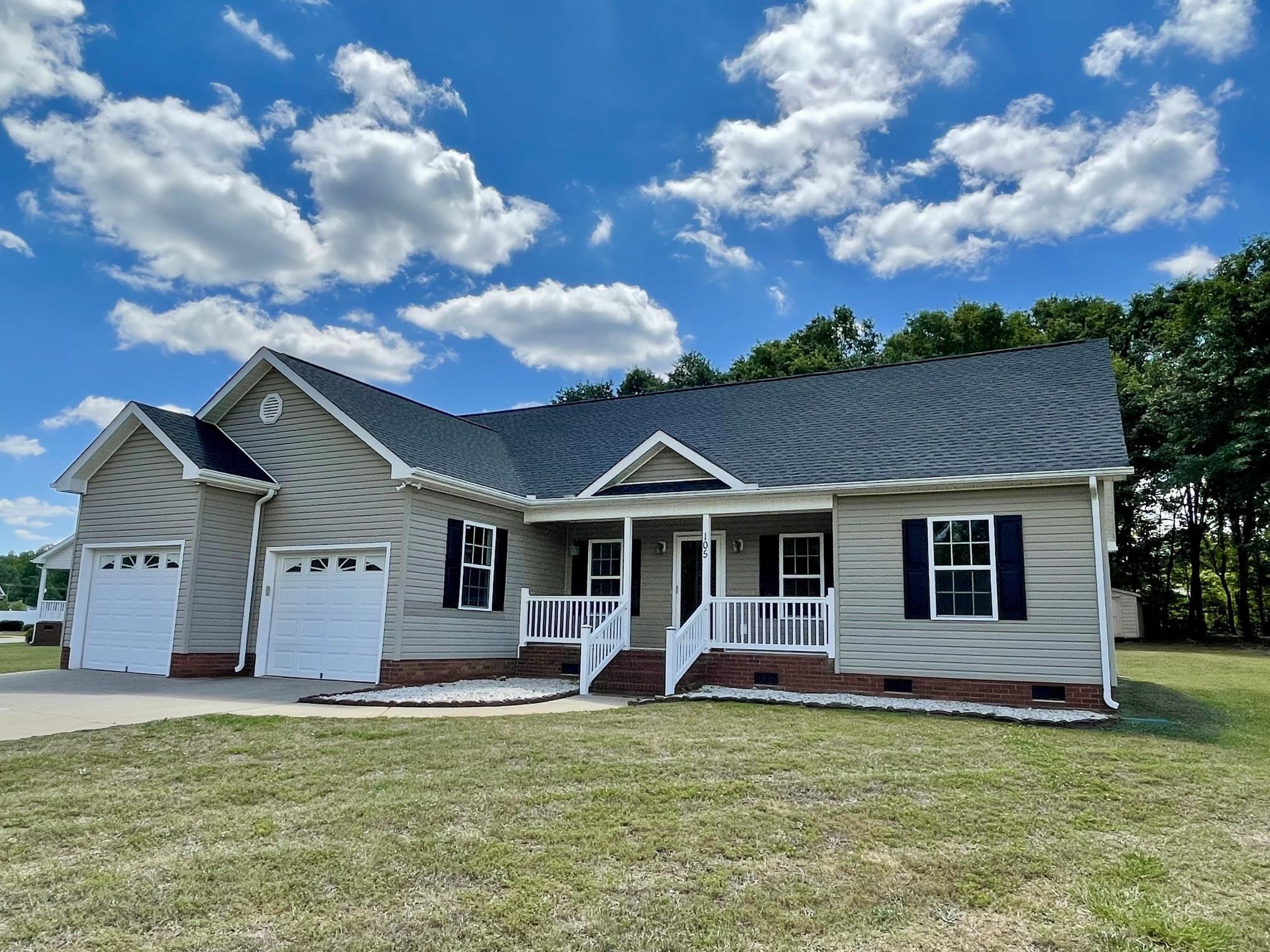 105 Falcon Lane