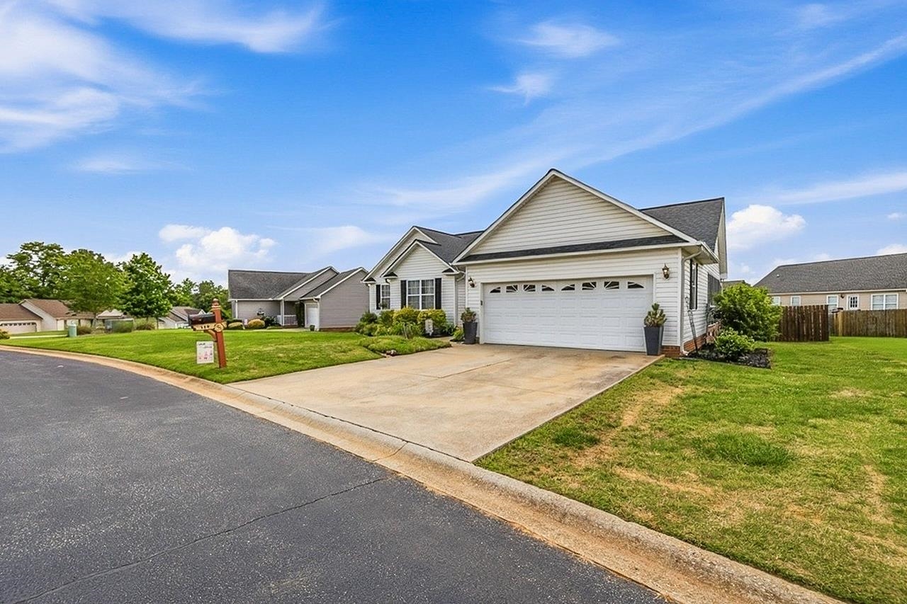 114 Harvest Ridge Dr
