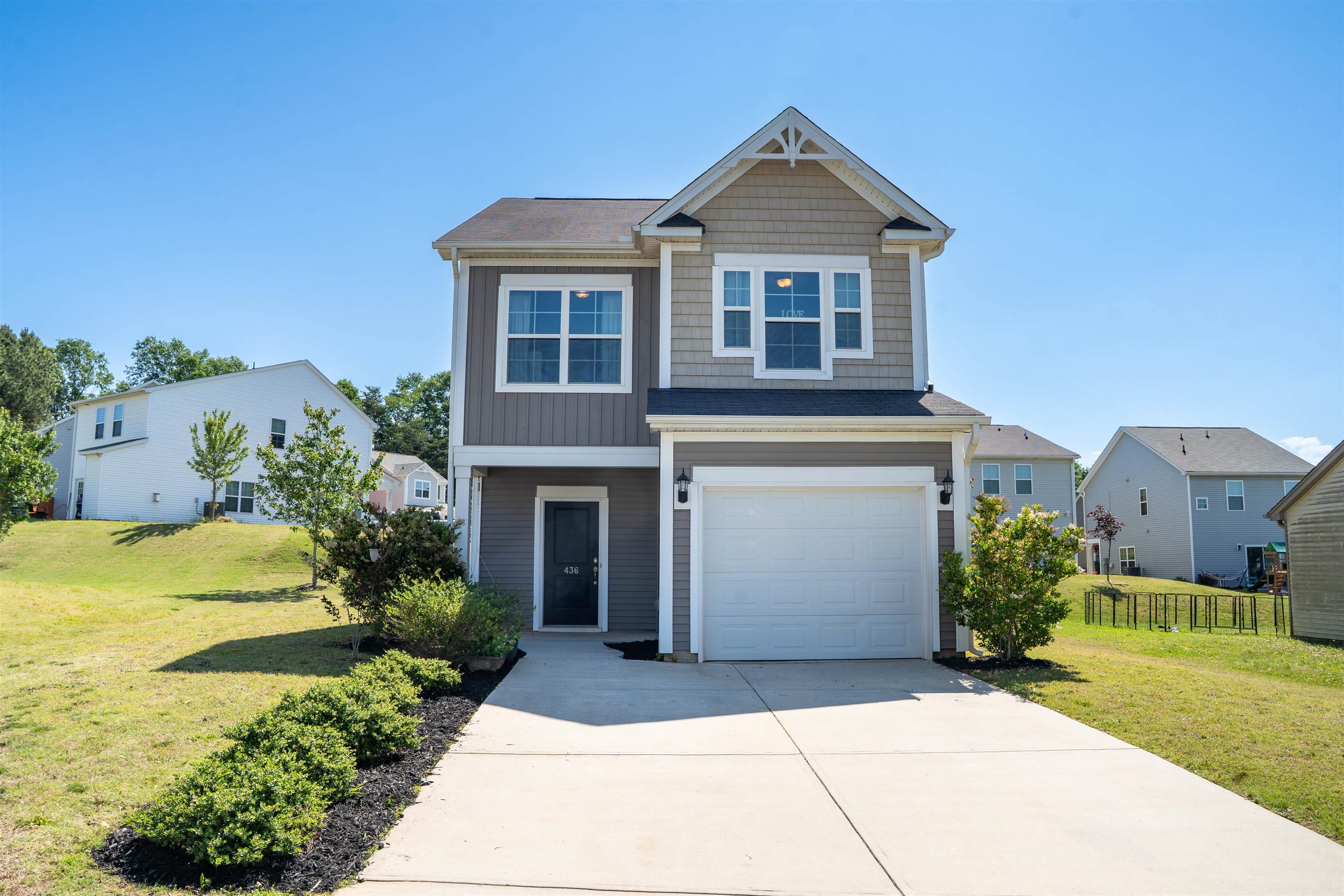 436 N Ivestor Court