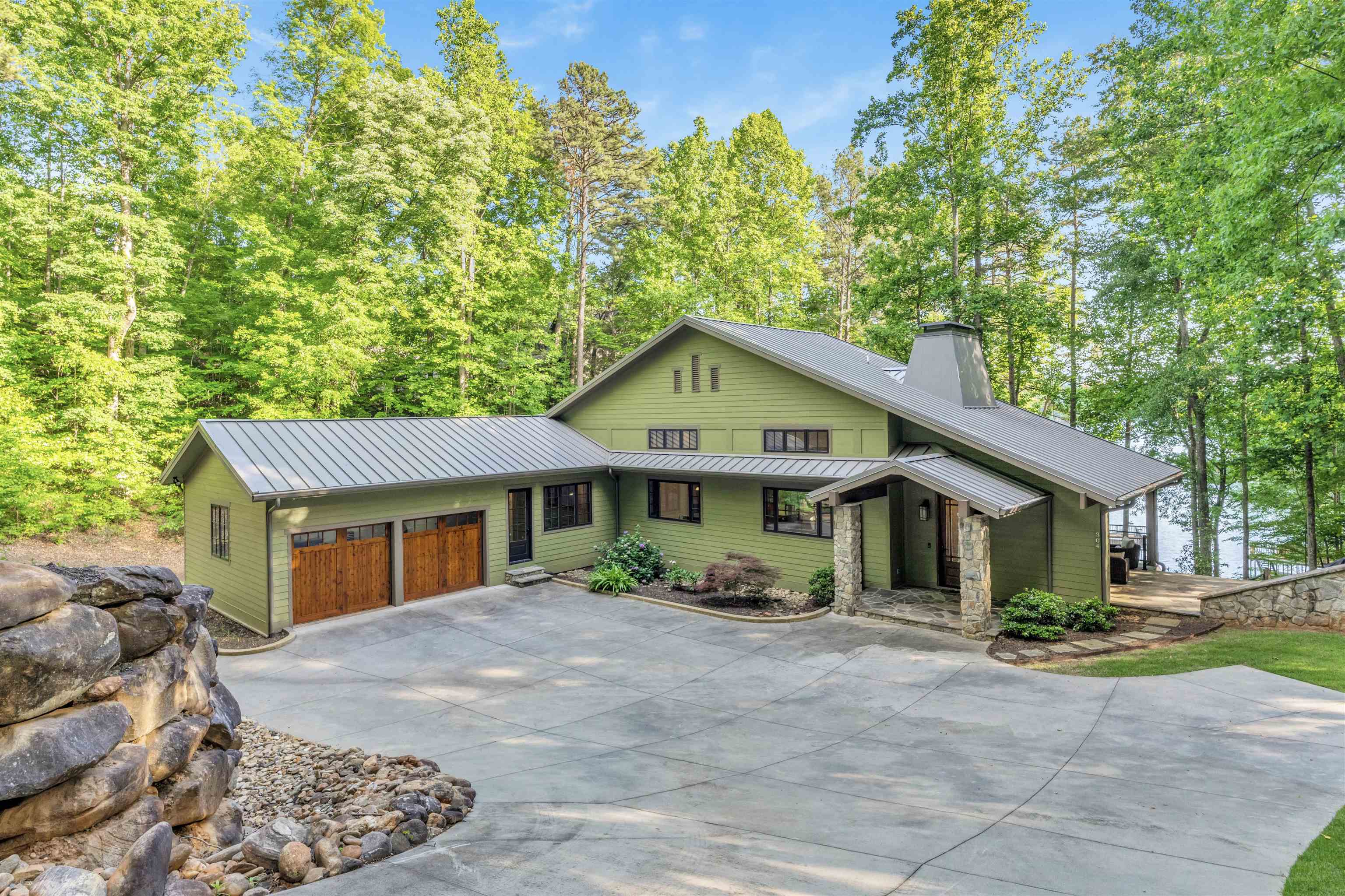 304 Trottingwolf Trail