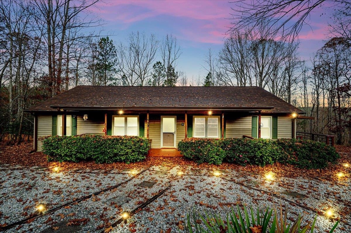 803 Derrick Road