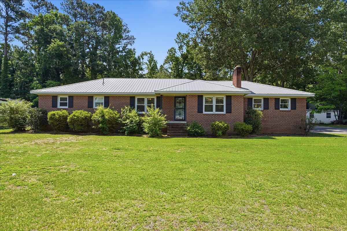 208 Skyland Drive