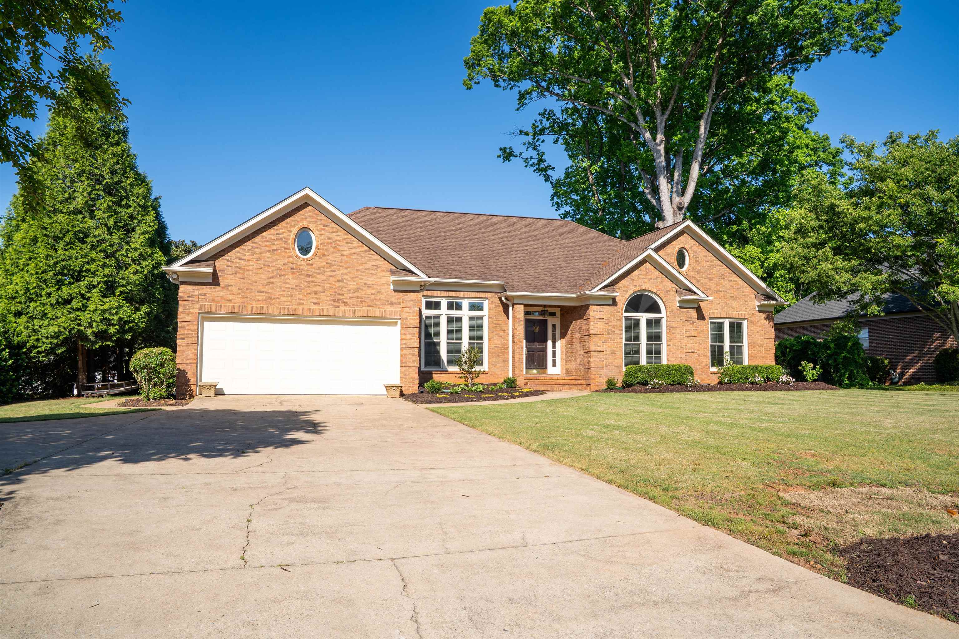 103 N Bennington Drive