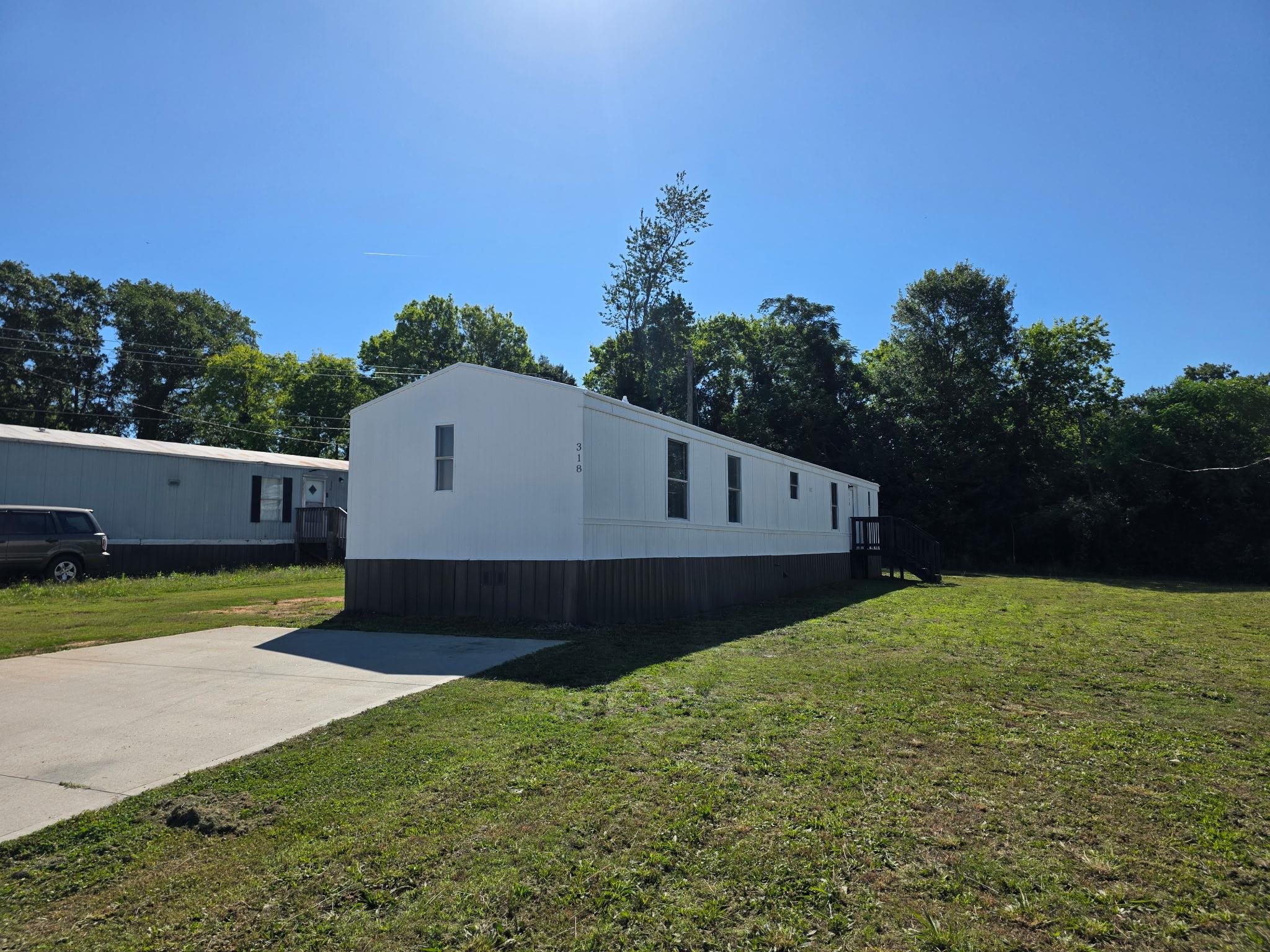 318 Garner Road