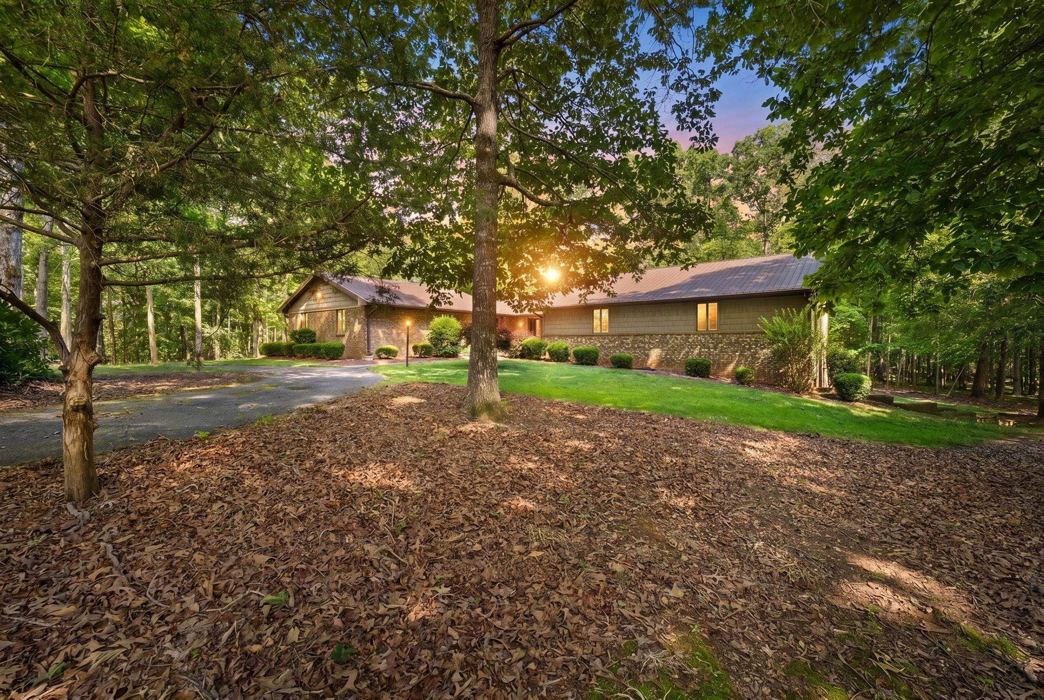 620 Walnut Grove Road