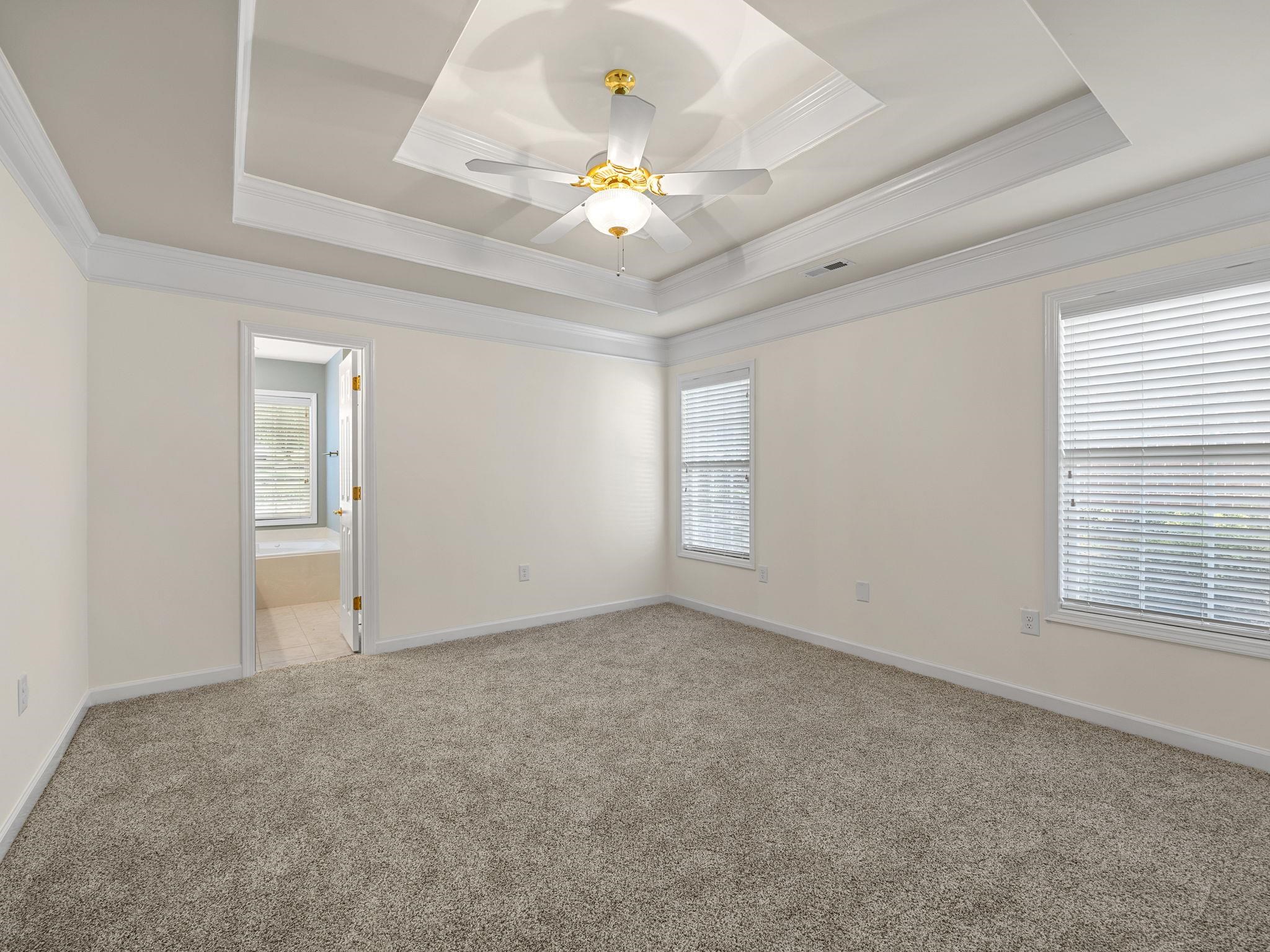 313 New Windsor Court