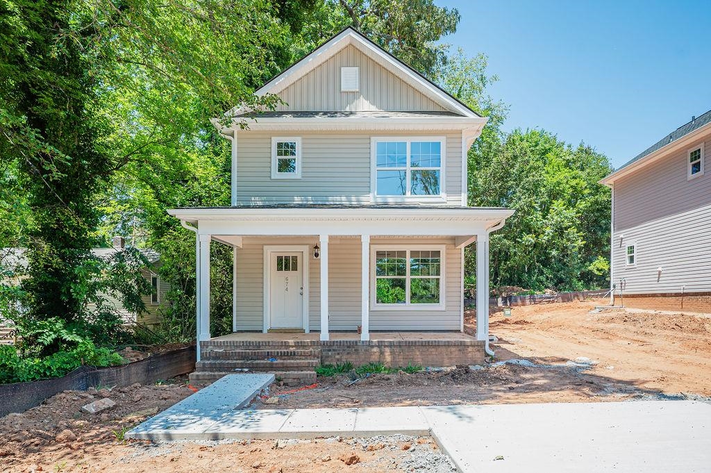 674 Saxon Avenue