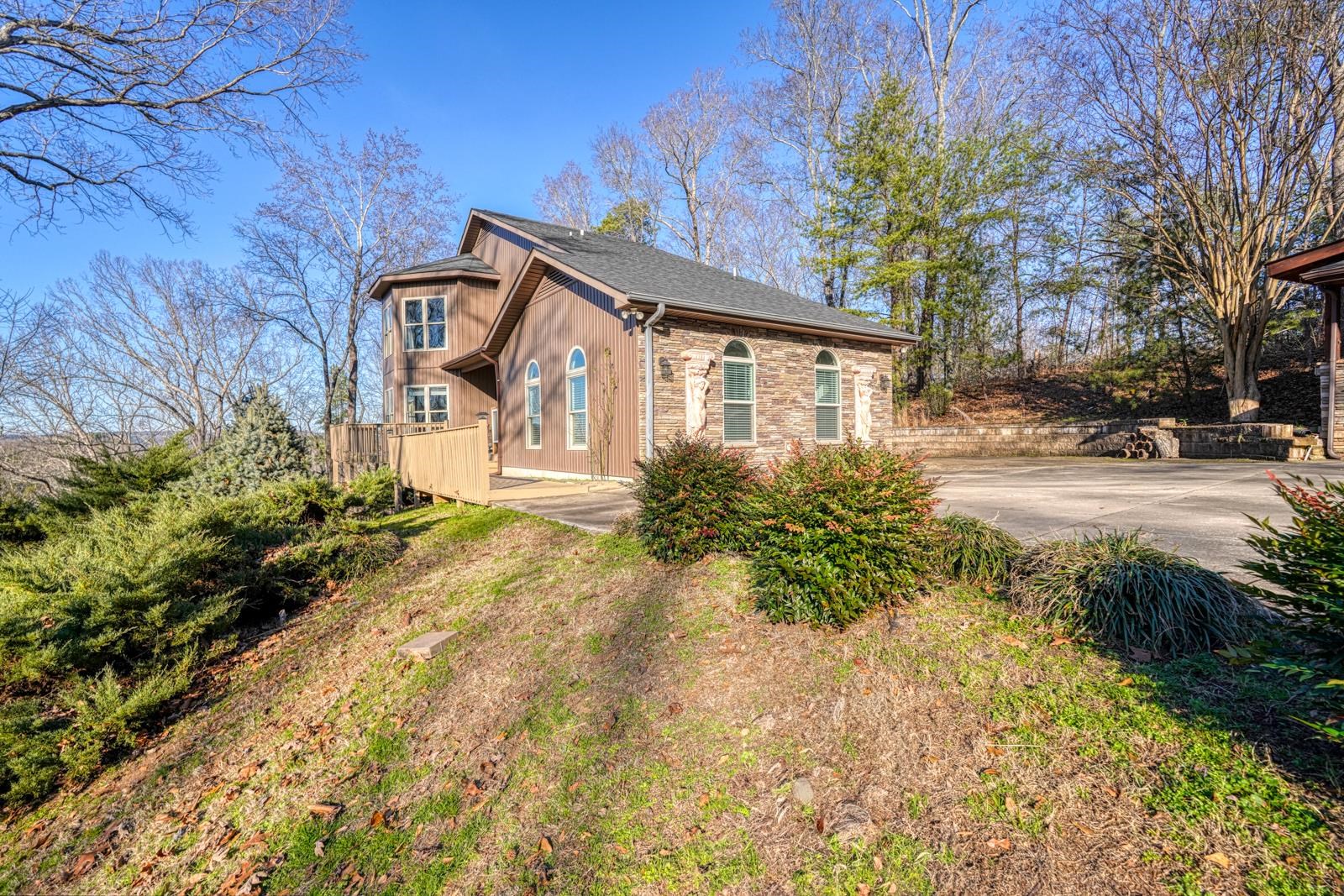118 Sunset Drive