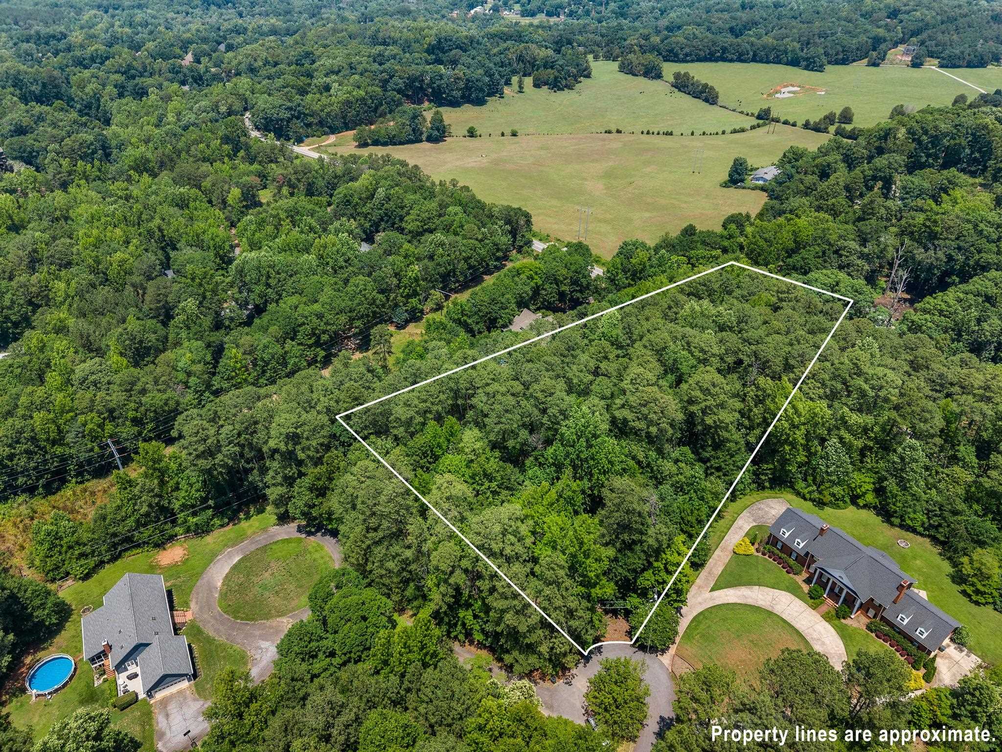 190 Longleaf Dr