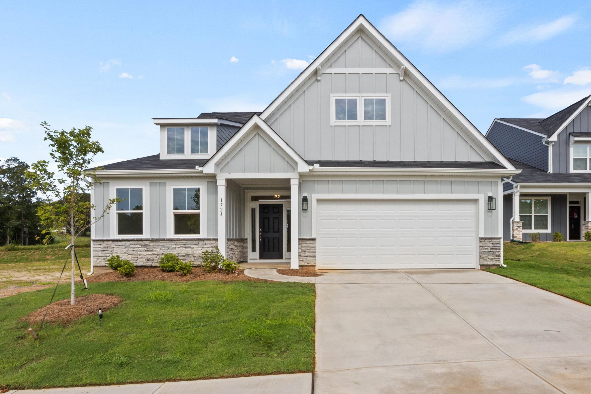 1724 Constitution Lane