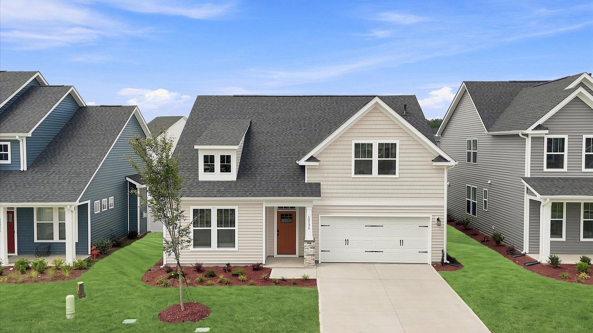 12136 Mahogany Circle