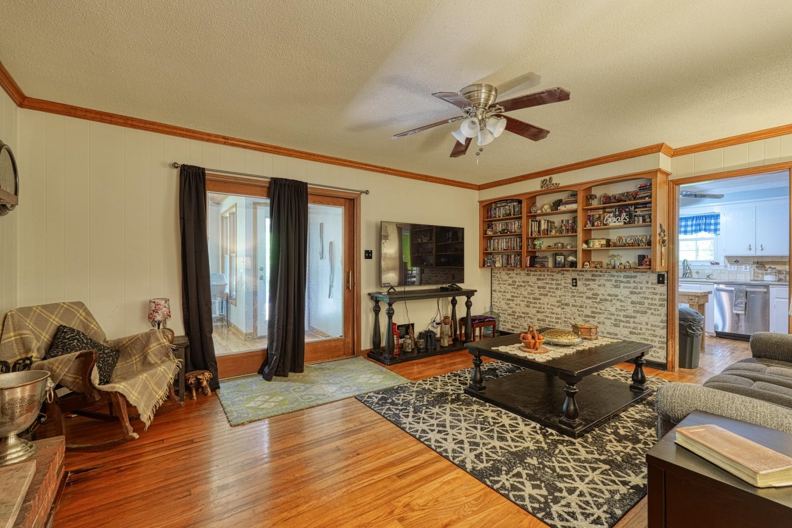 Image 3