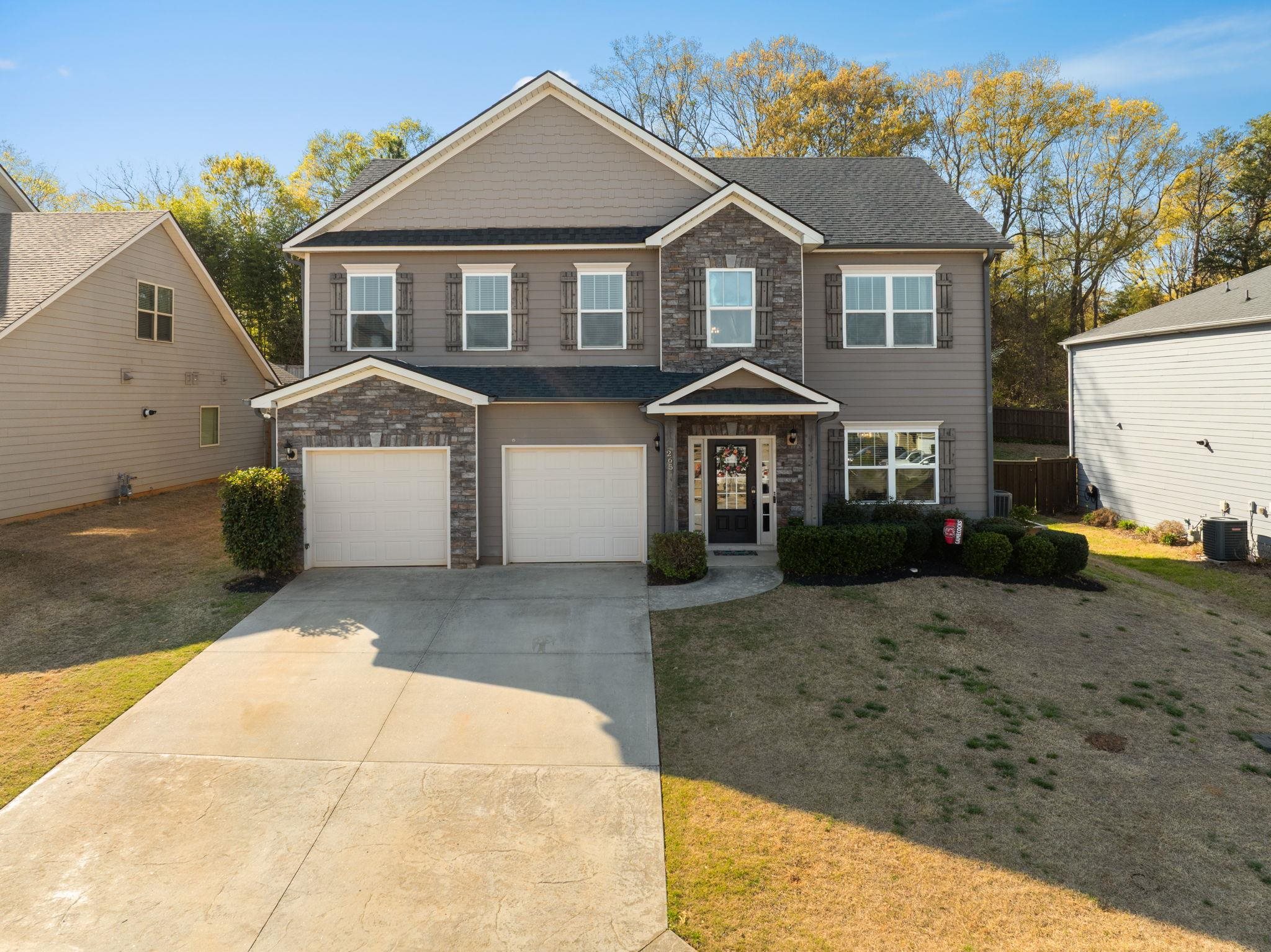 265 Delbourne Lane