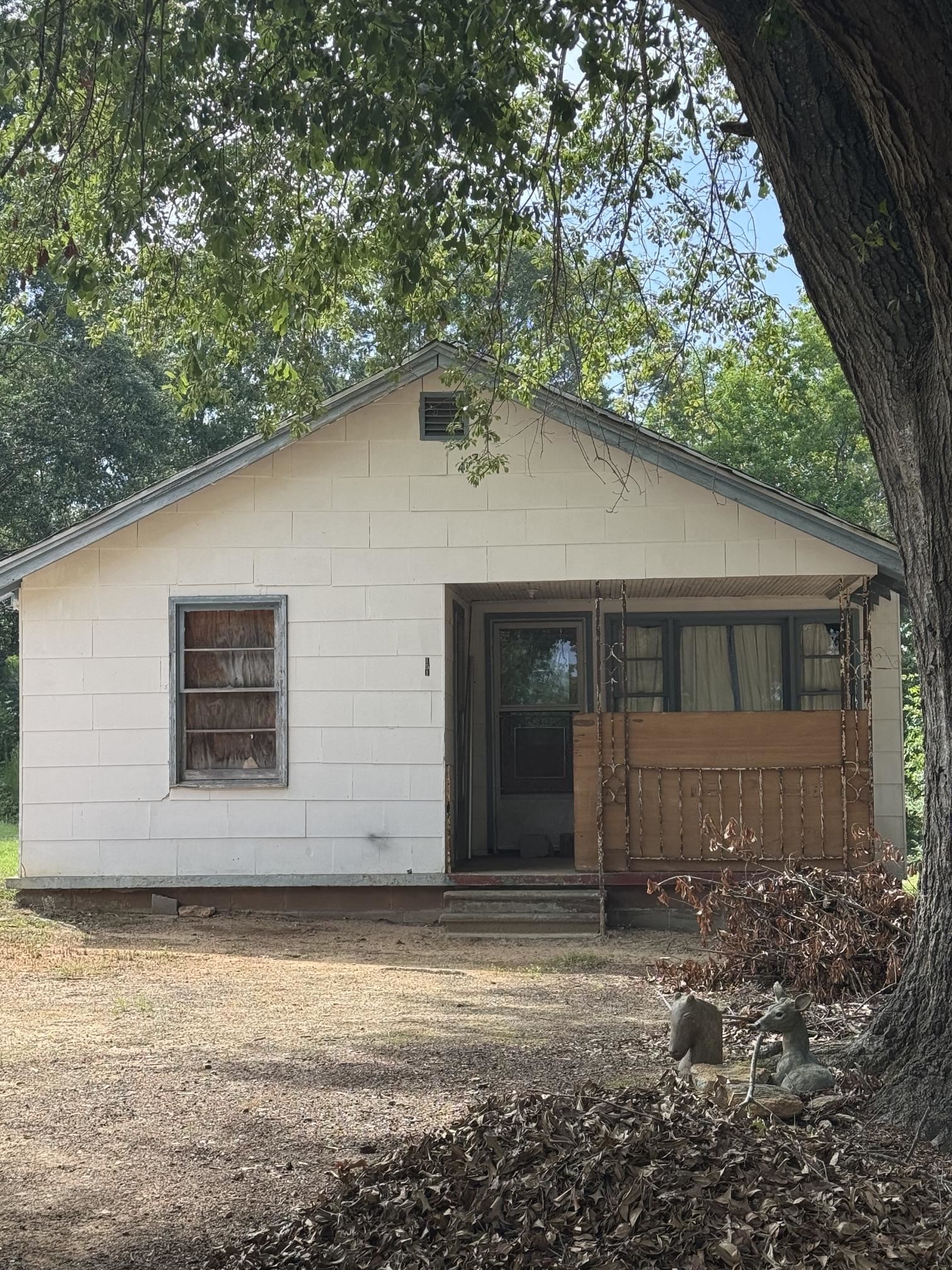 141 B Dogwood Street