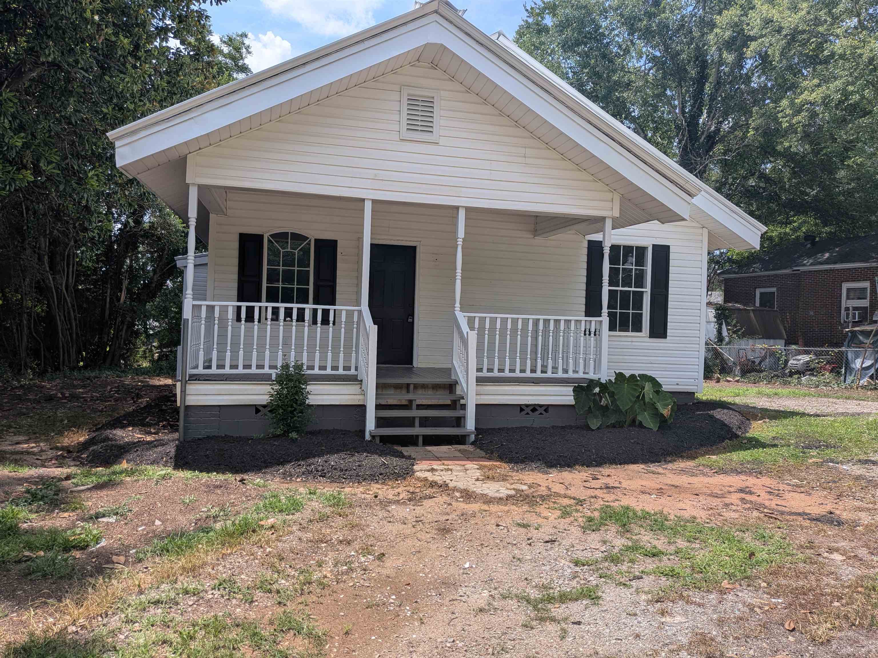 152 Mapletree Lane