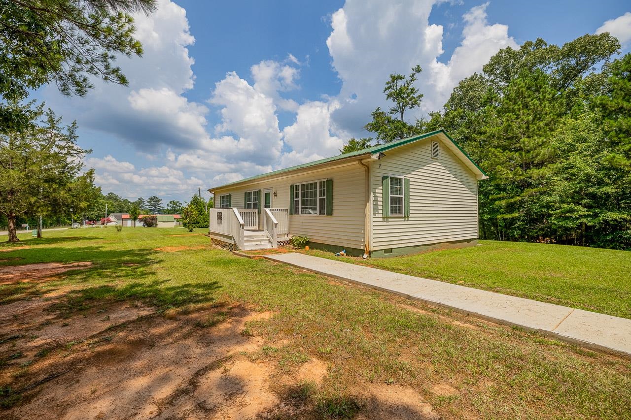 2585 Pineland Shores Circle