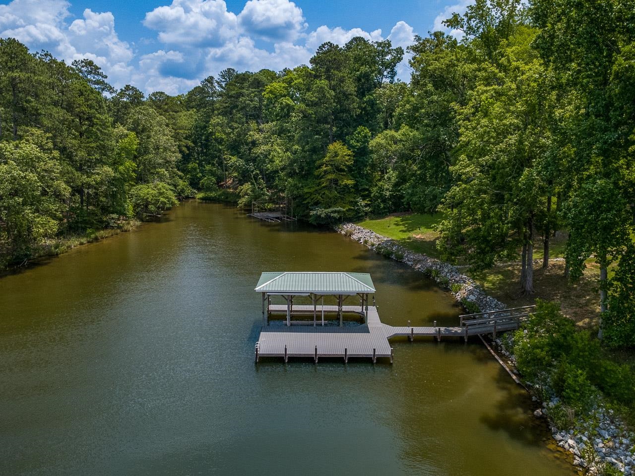 2511 & 2585 Pineland Shores Circle