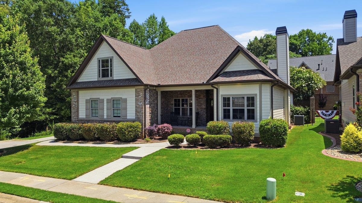 350 Laguna Lane