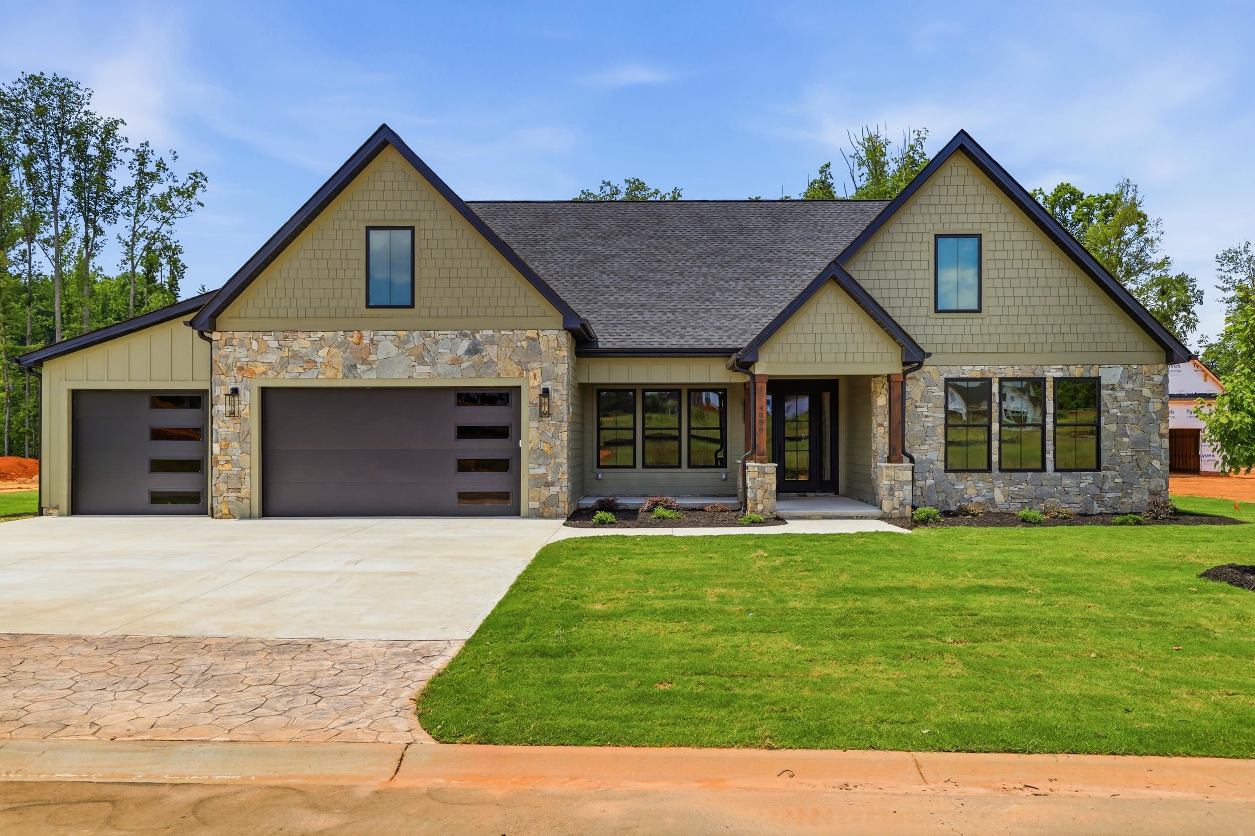 4088 Hollybank Drive