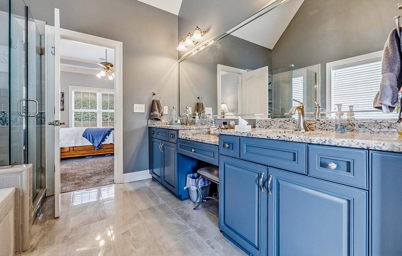 105 Bay Tree Court