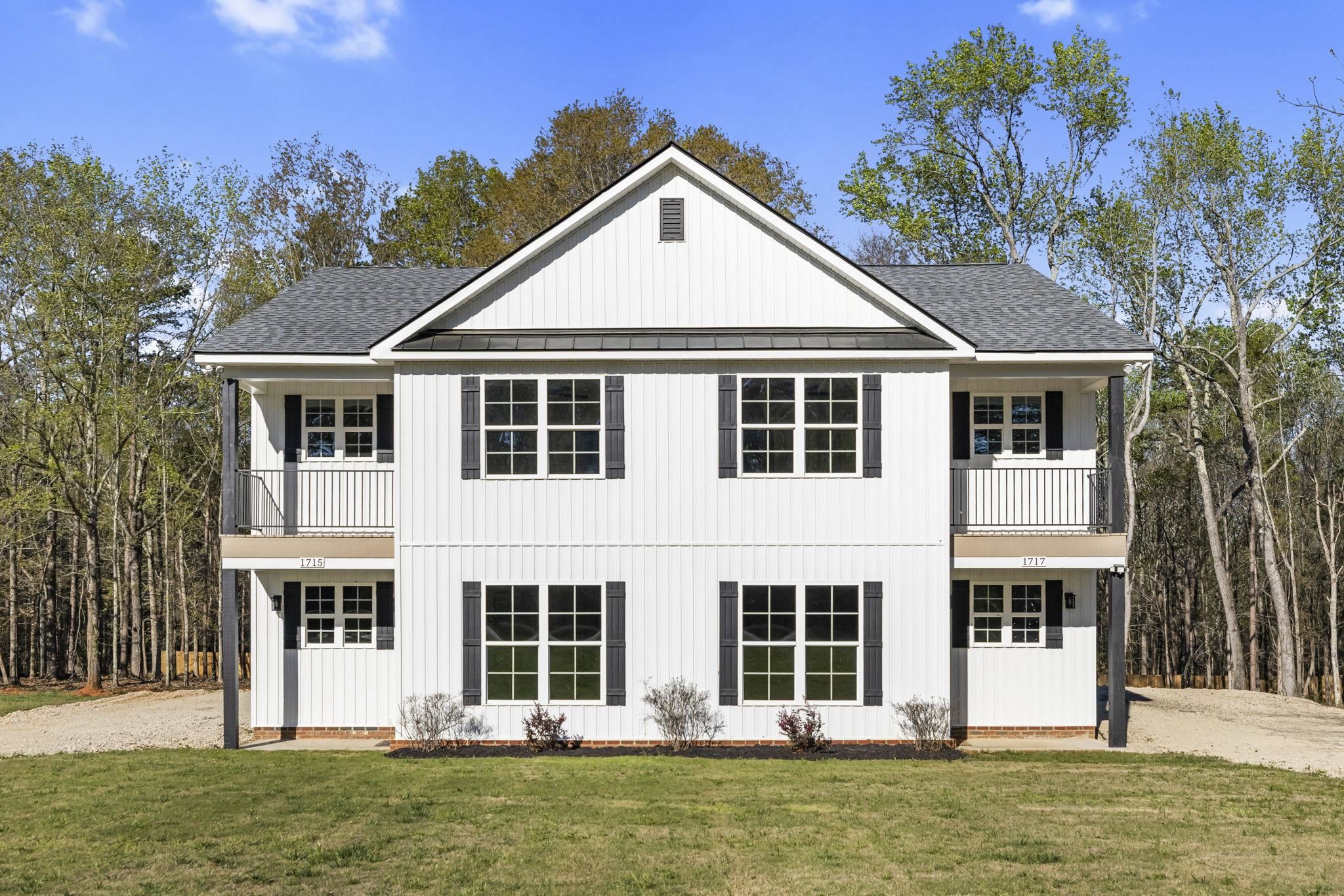 1717 Edwards Road