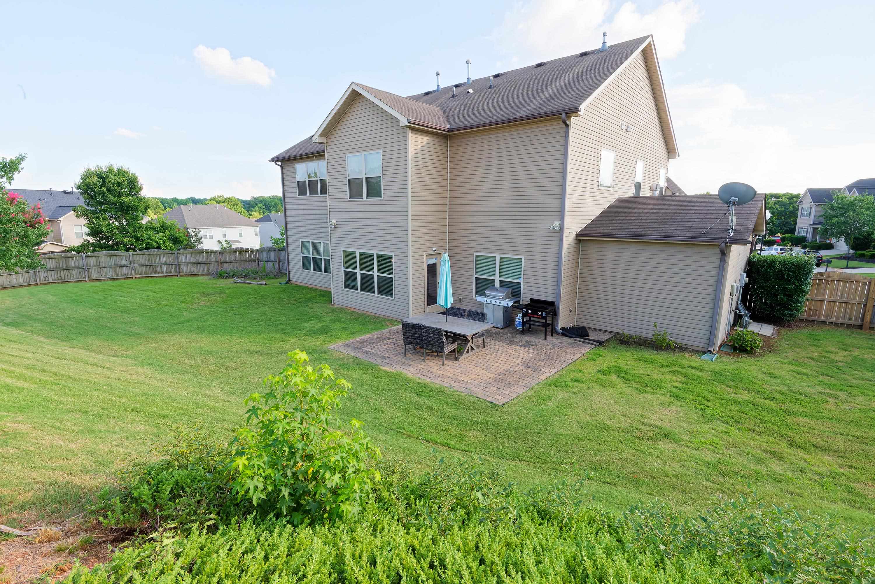 10 Sheldrake Place