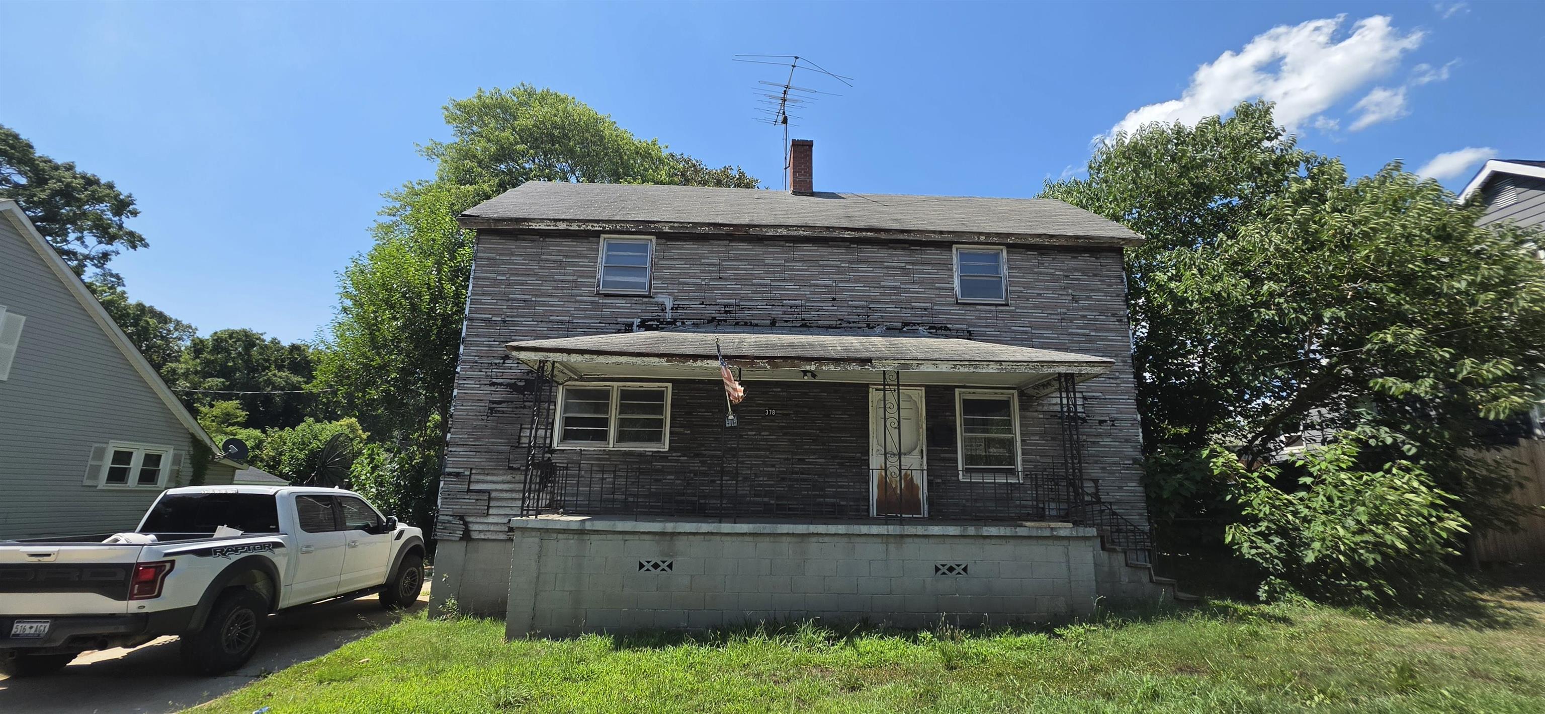 378 College Street