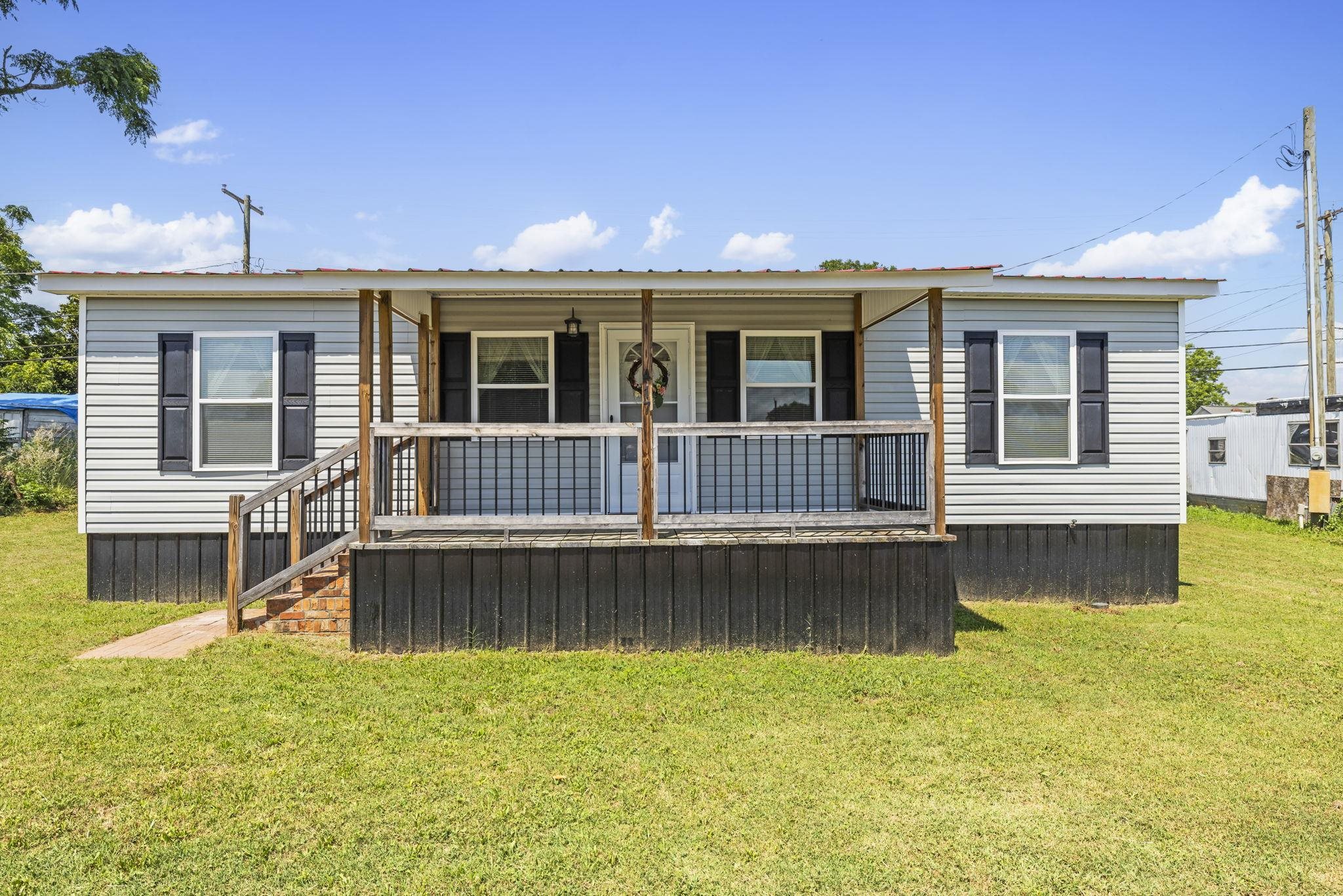 417 Monarch Highway