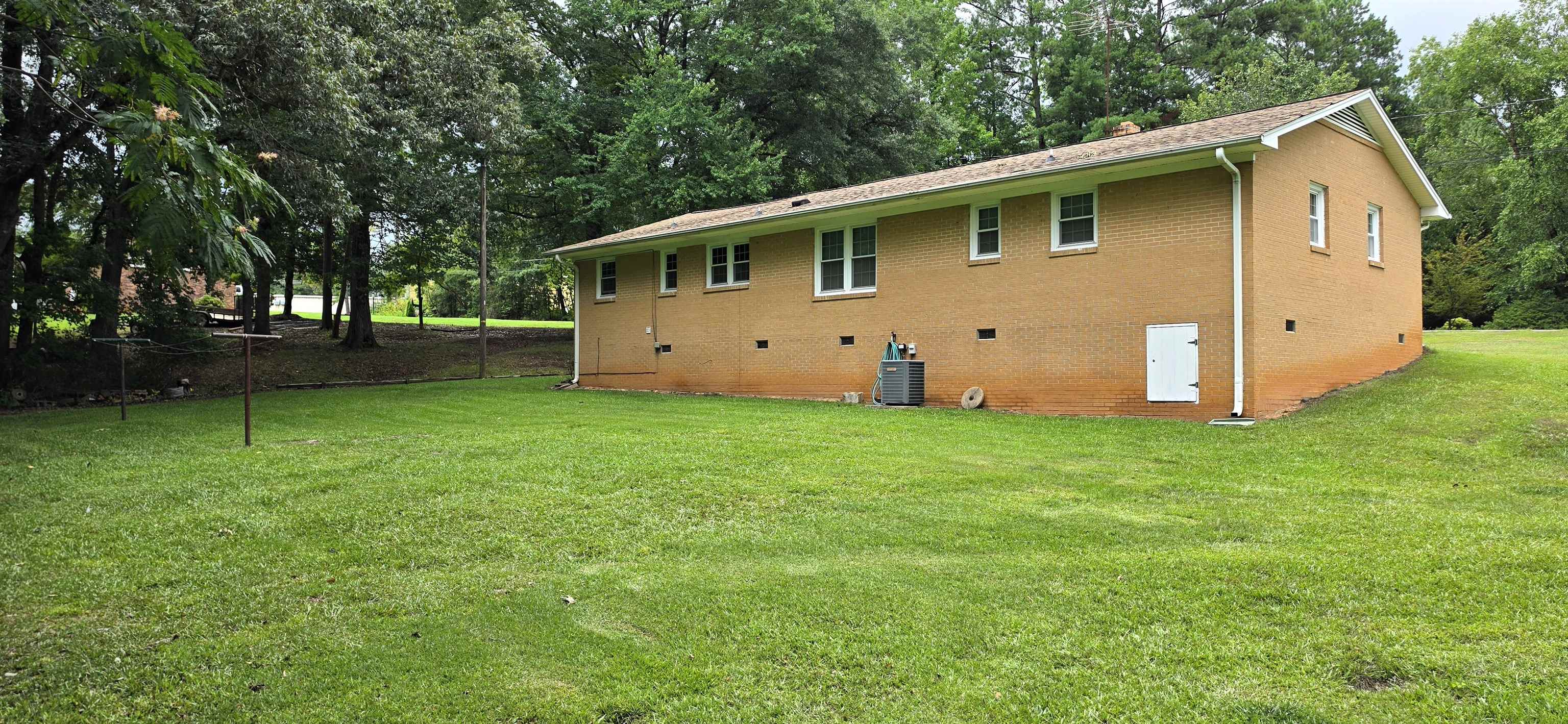 180 Edgewood Drive