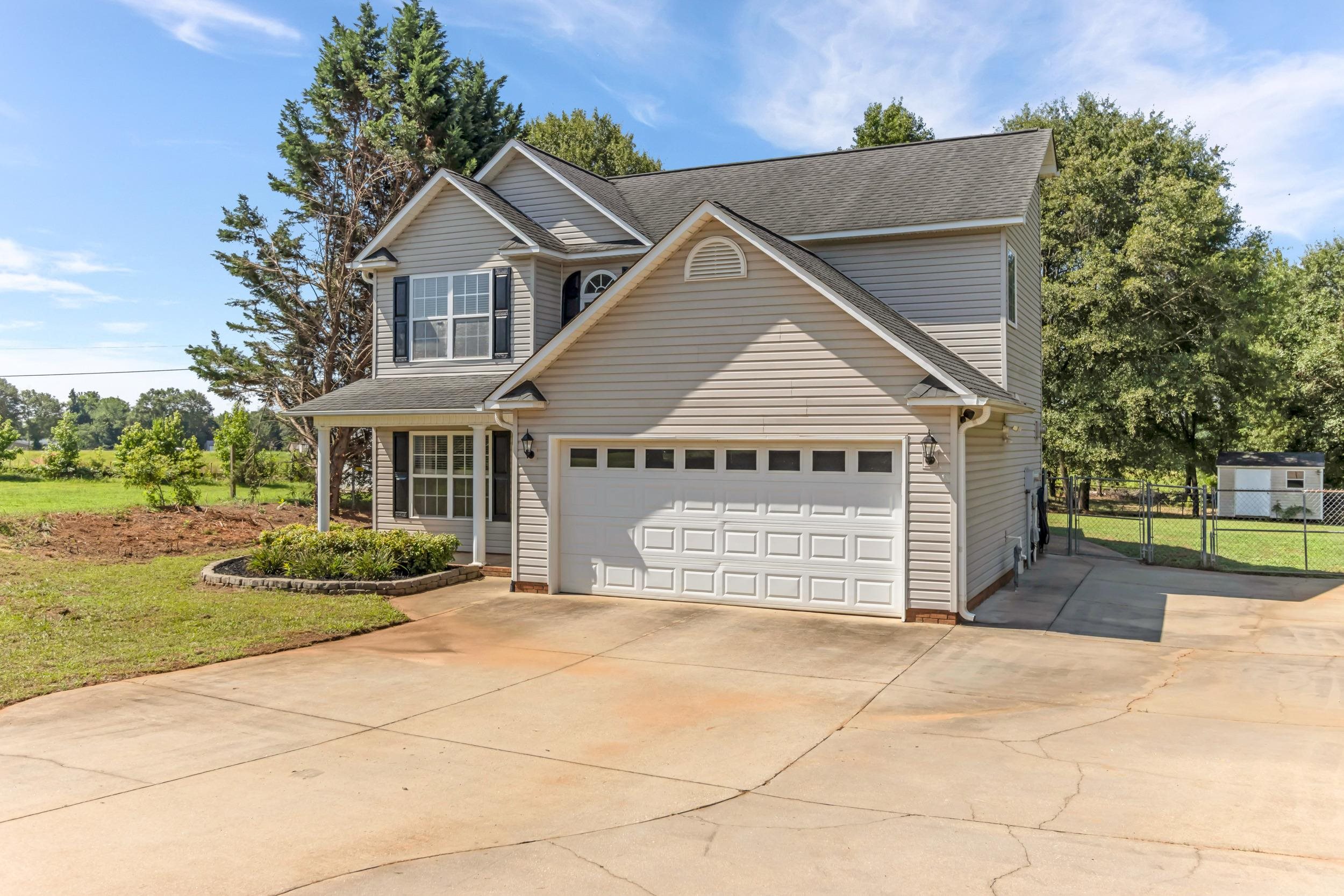 532 Tut Court