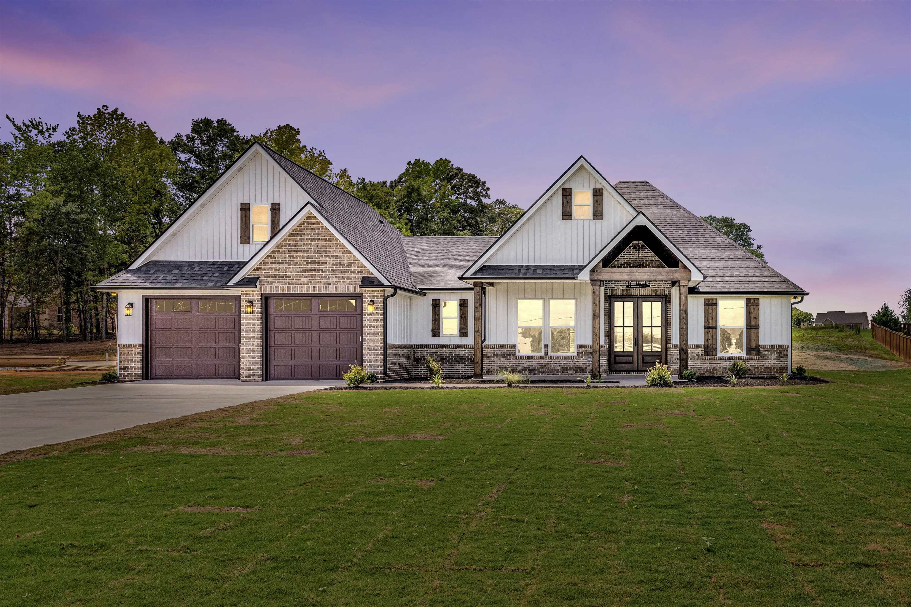 1111 N Green River Road