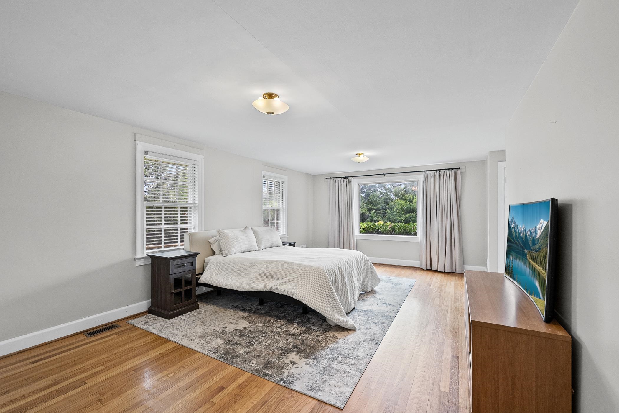 300 Old Petrie Road