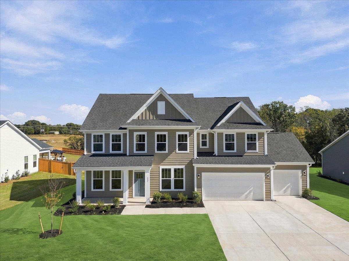 547 Winstone Trail