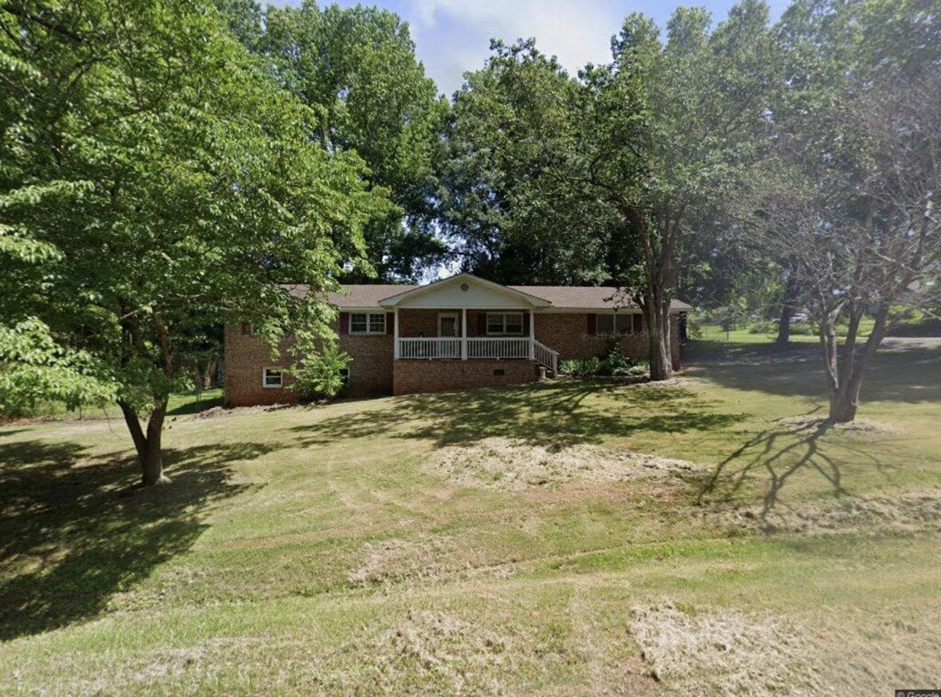 155 brookdale Drive