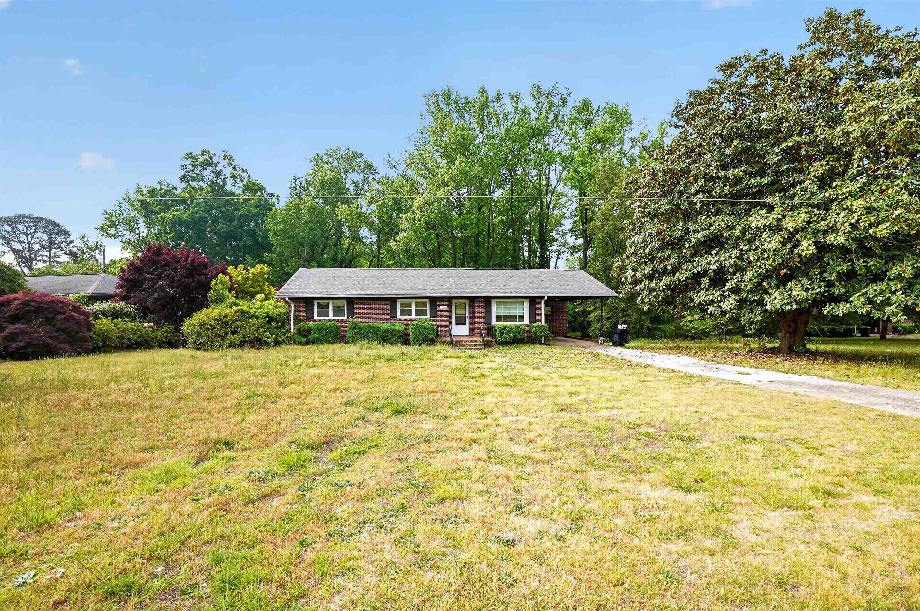 1008 Fairfield Dr