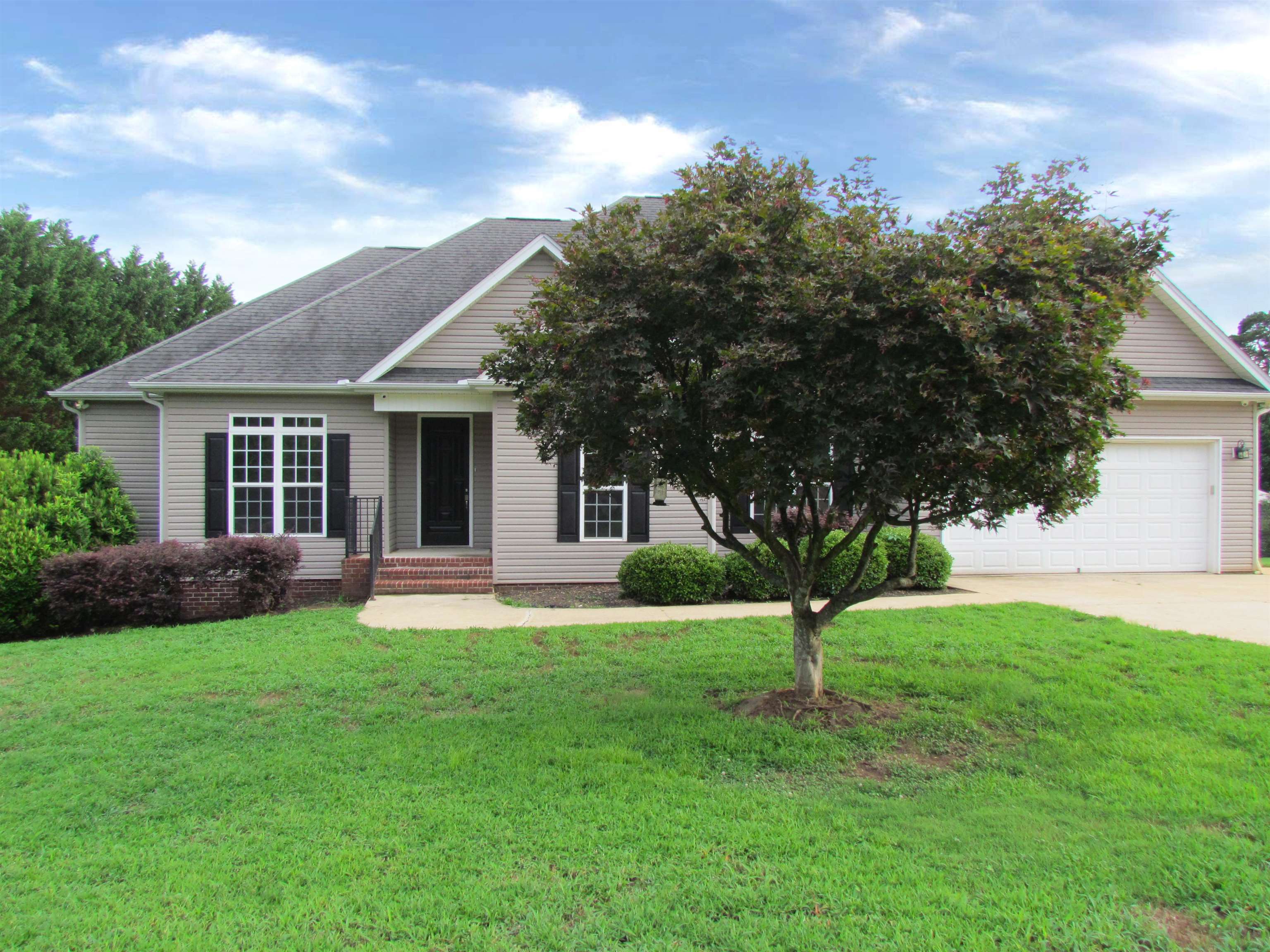 529 Albatross Road