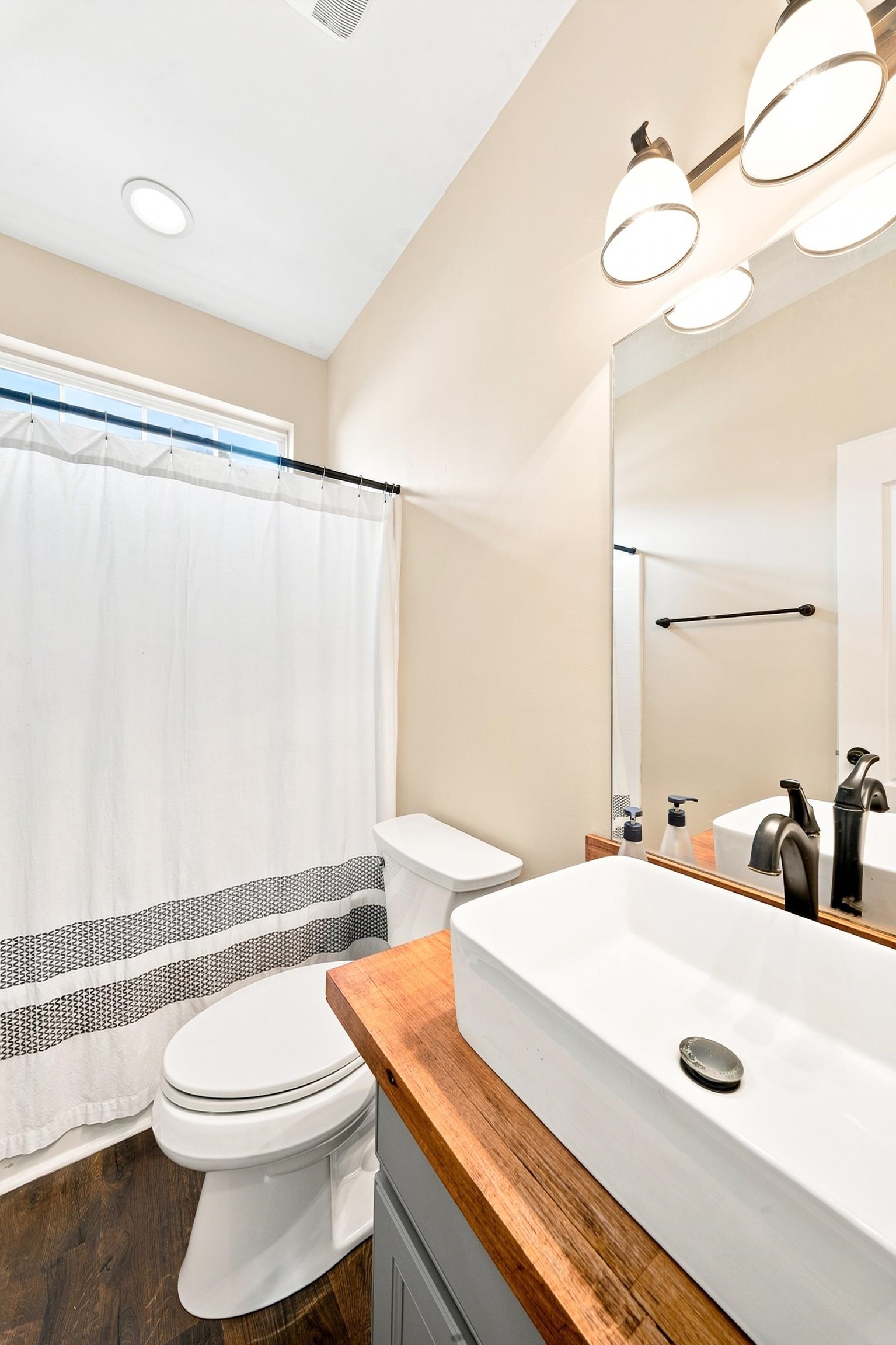 186 Chandler Crest Court