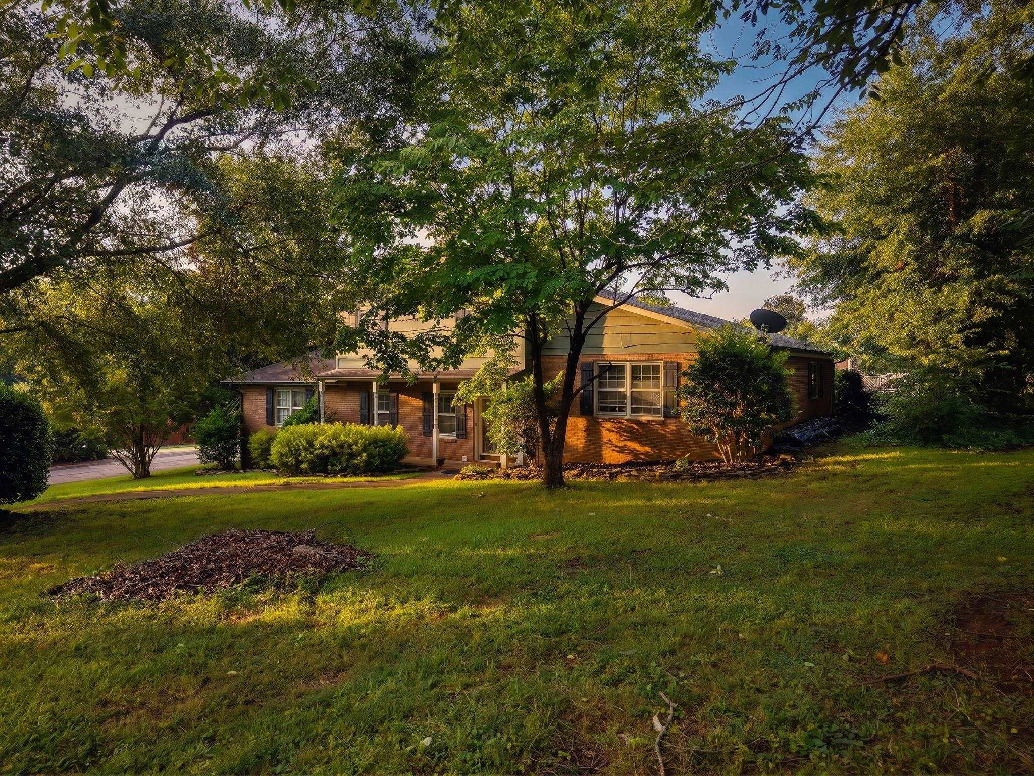 101 Hendrix Court