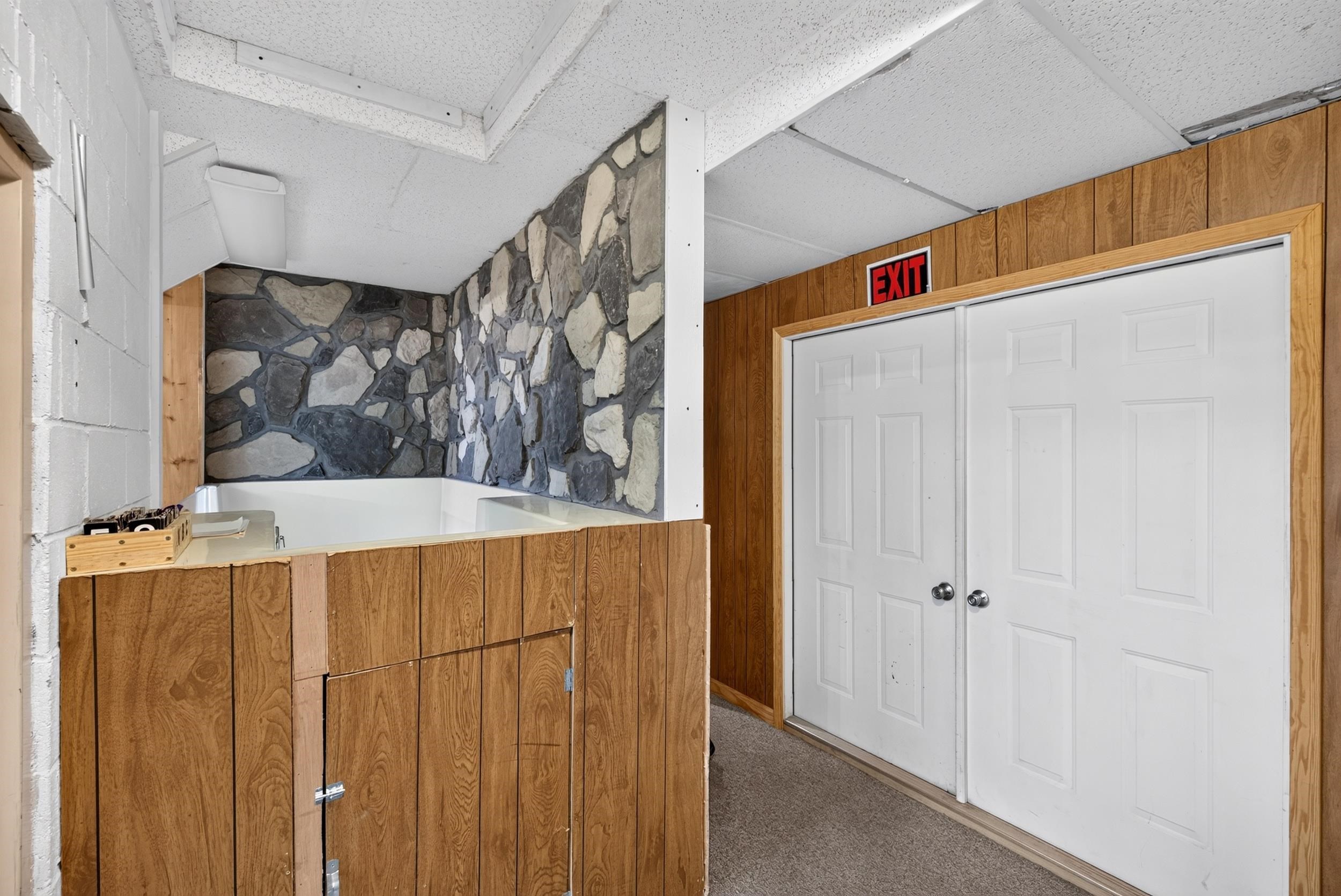 Image 12
