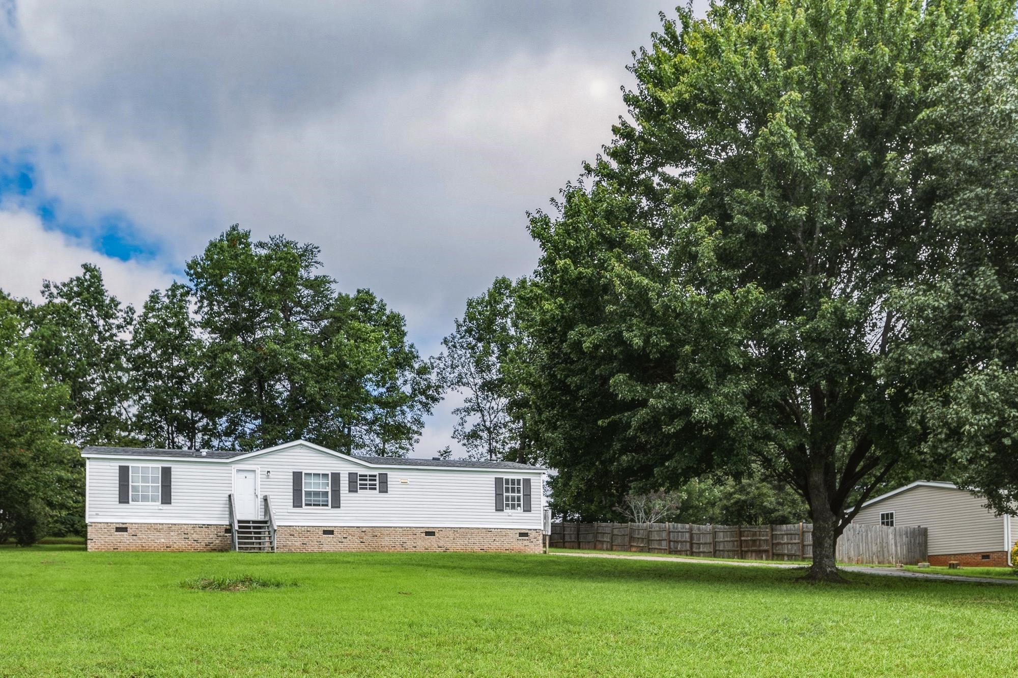 728 Ohenry Drive
