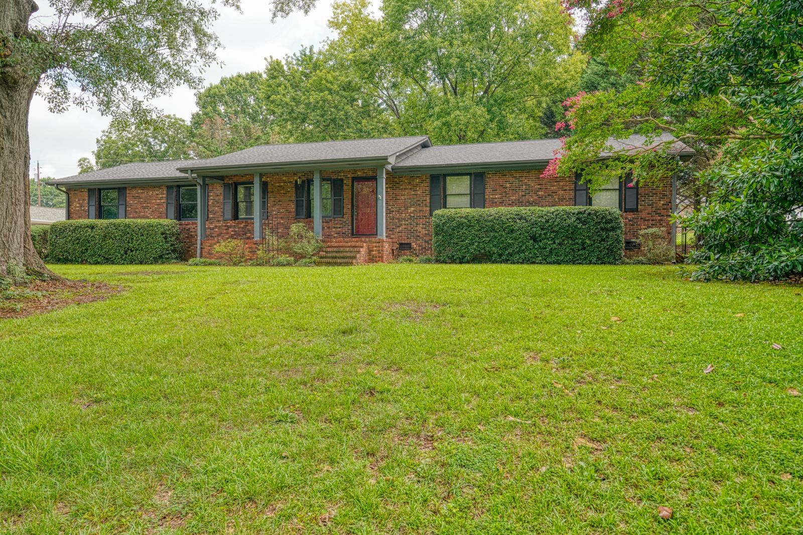 902 Vannessa Drive