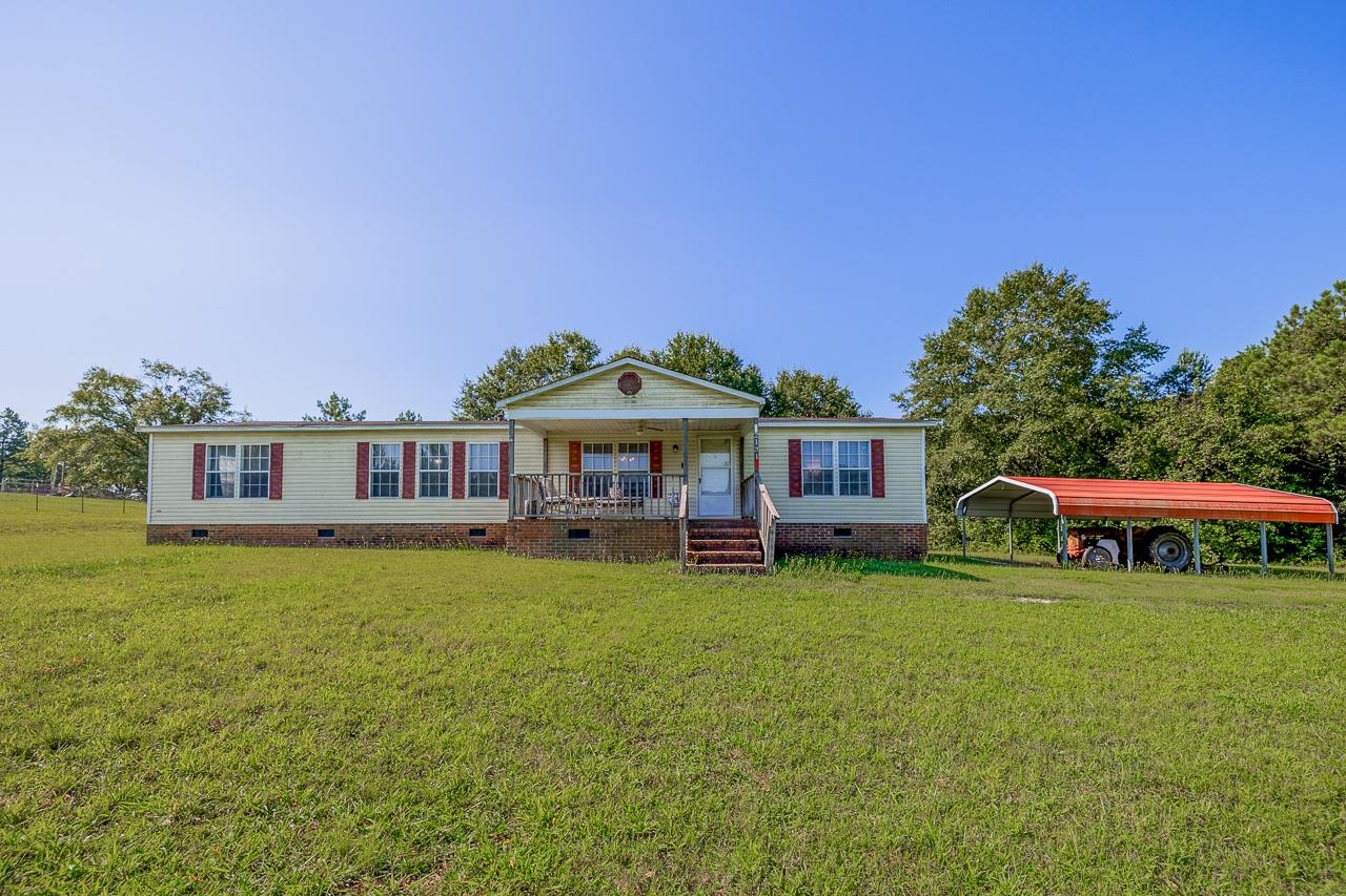 2131 & 2135 Moore Duncan Highway