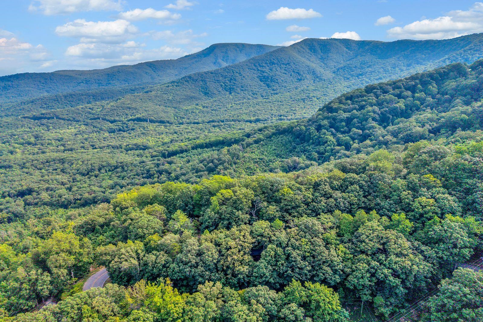 00 Hogback Mountain Road