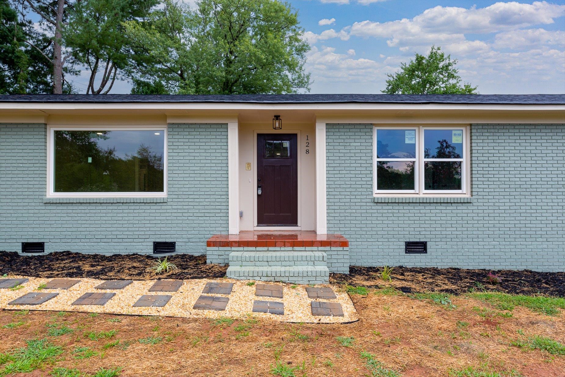 128 Galaxie Place