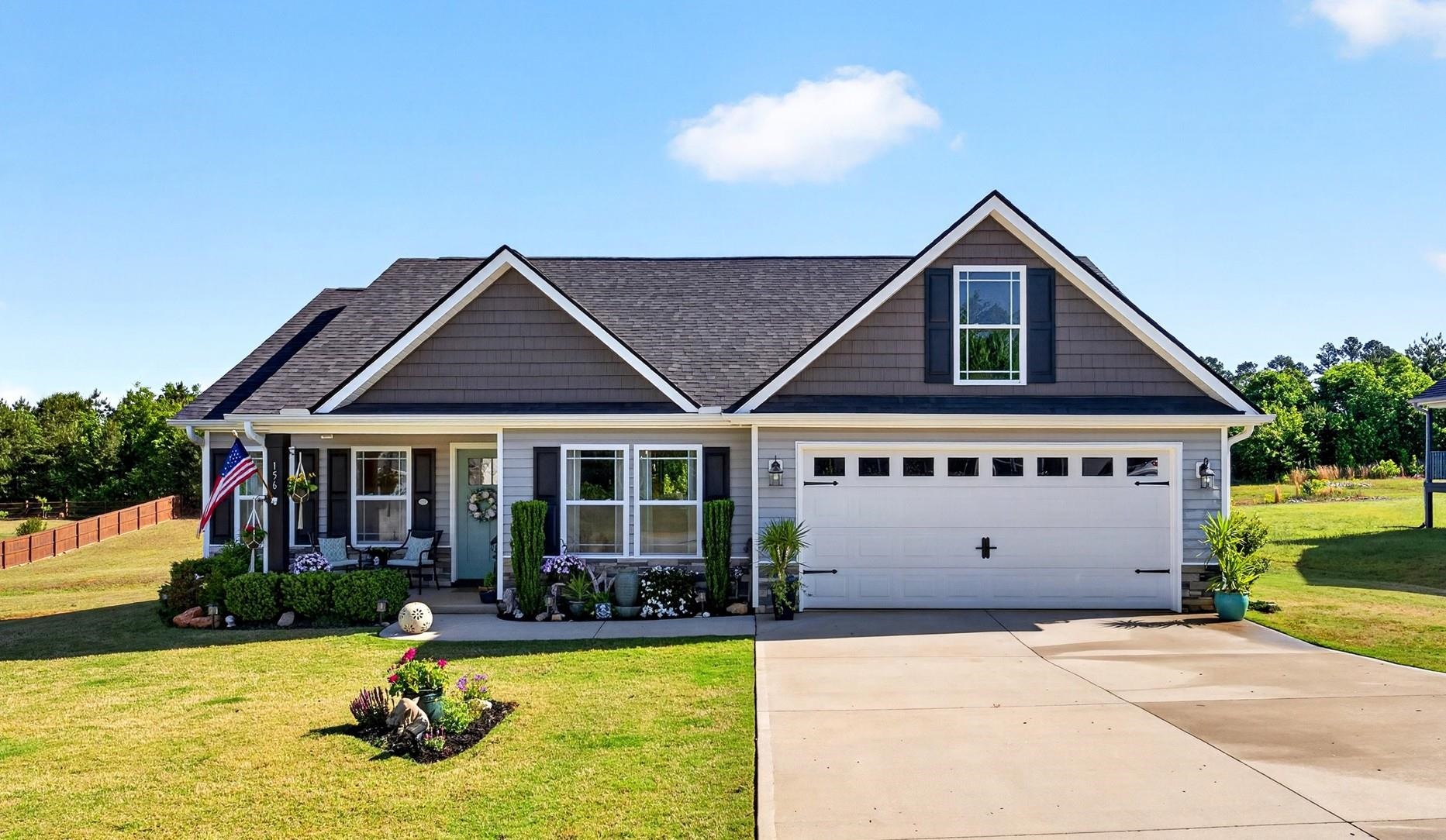 156 Thorn Creek Dr